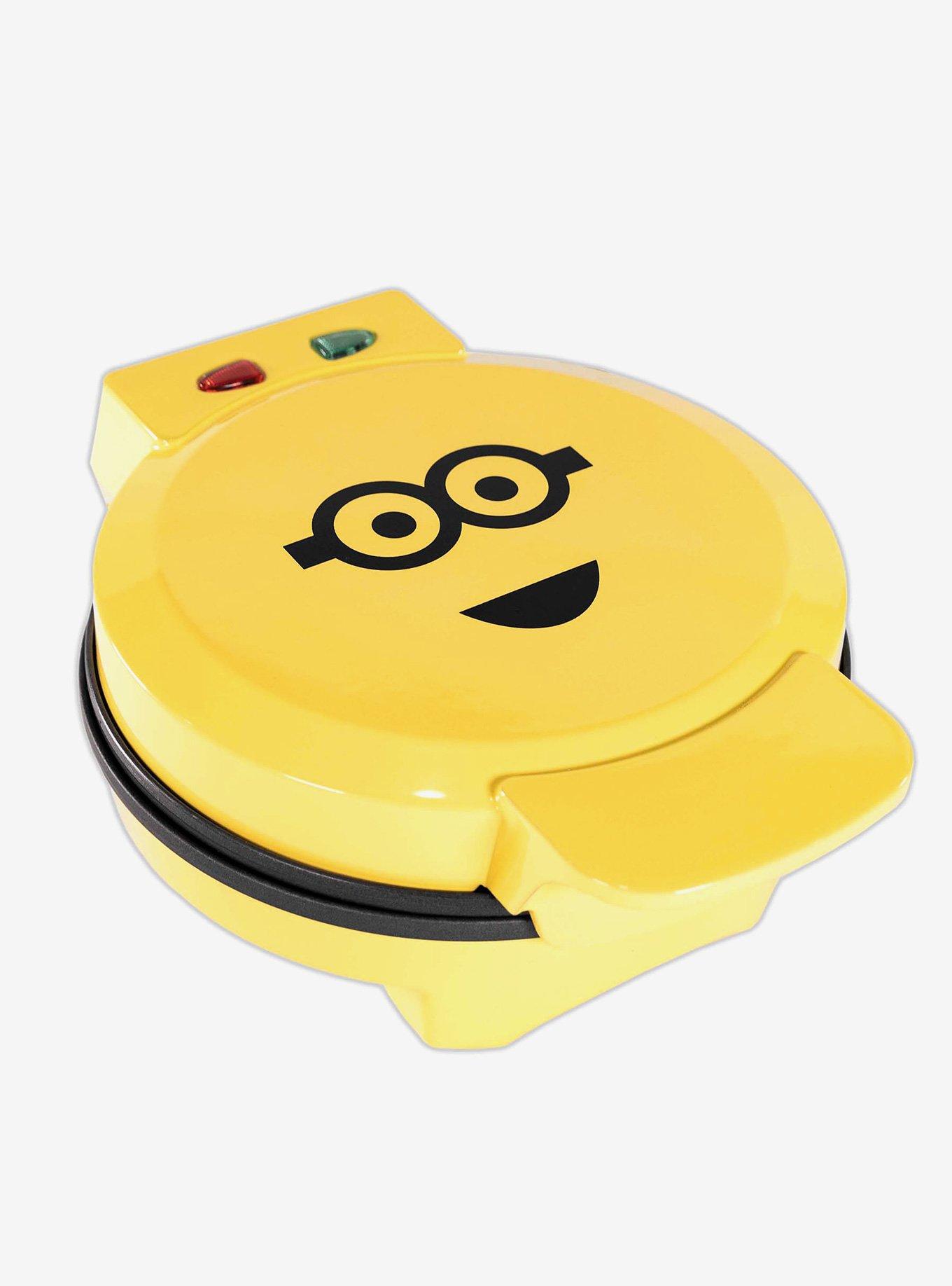 Minions Kevin Uncanny Brands Waffle Maker, , alternate