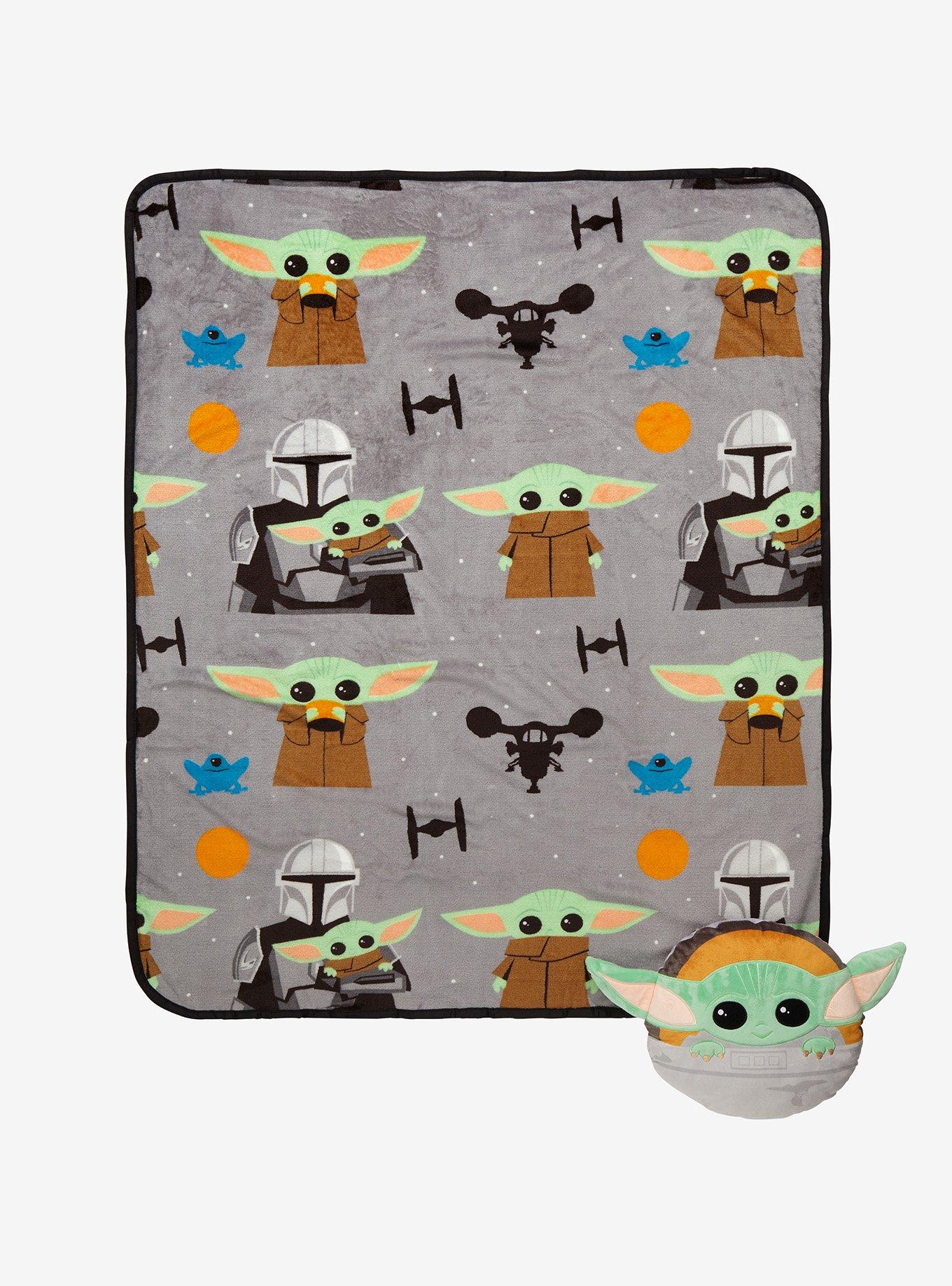 Star Wars The Mandalorian Grogu Pillow and Blanket Set, , alternate