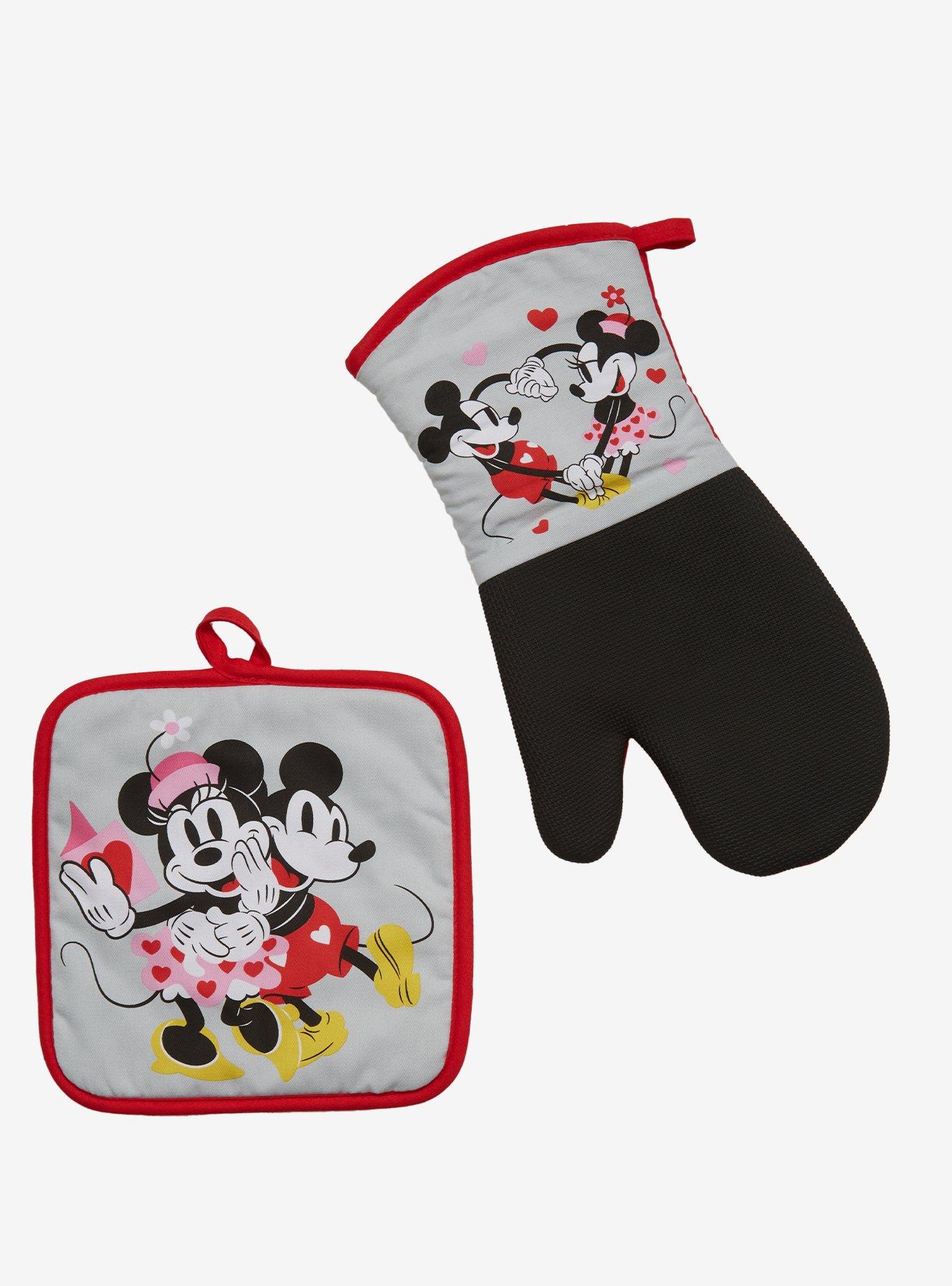 Disney Mickey & Minnie Mouse Heart Kitchen Set , , alternate