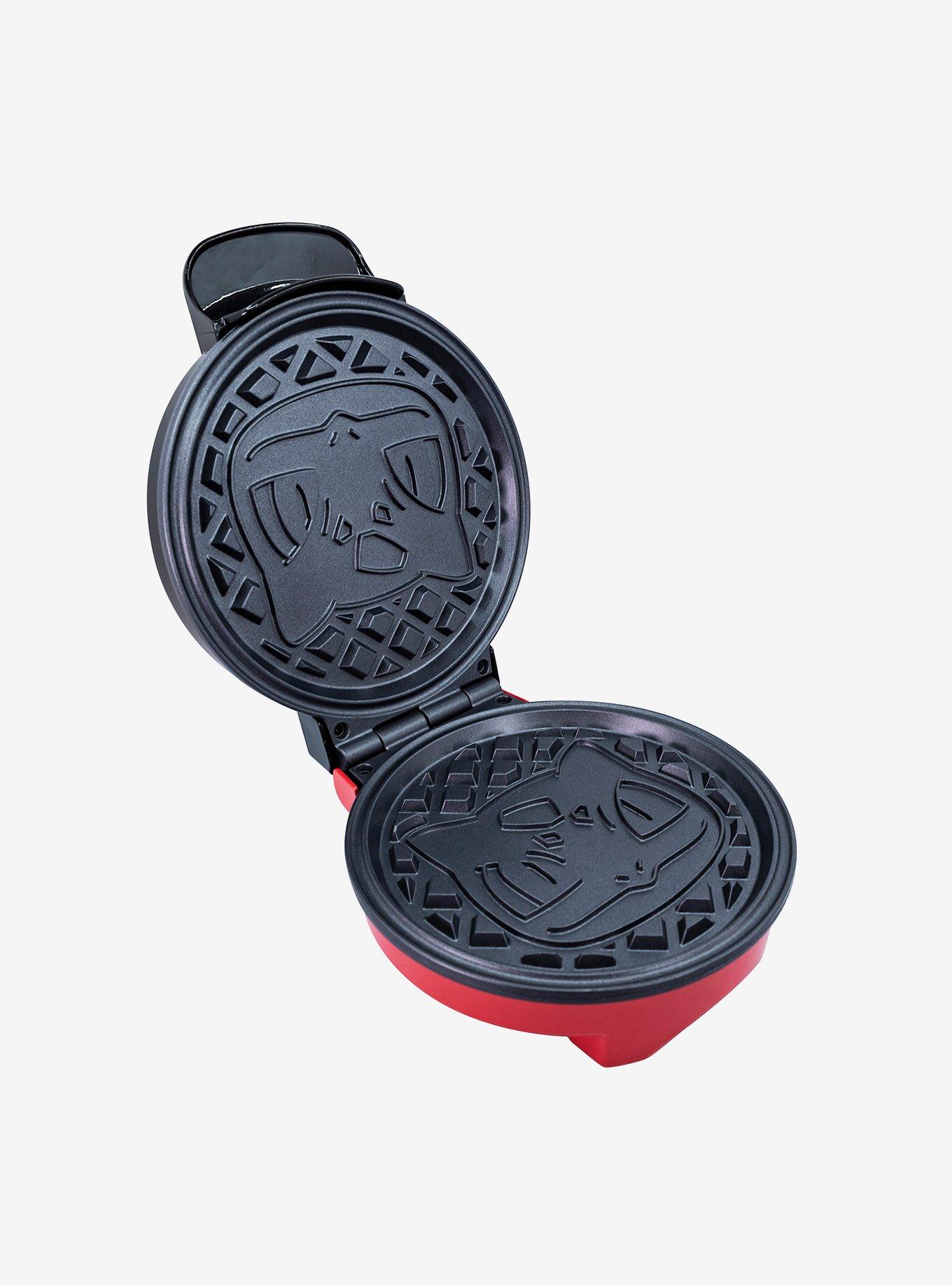 Pokémon Bulbasaur Waffle Maker, , alternate