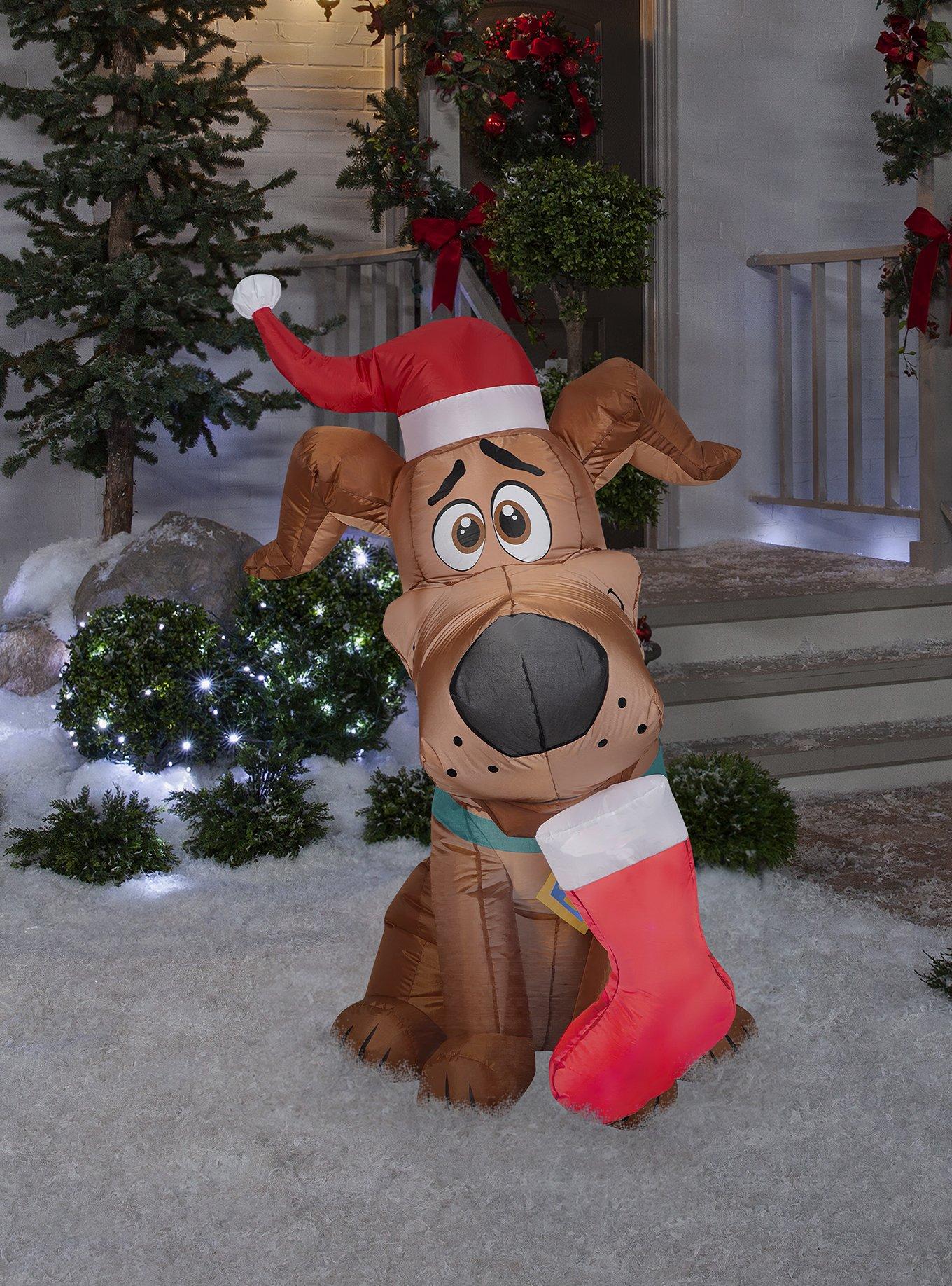 Scooby-Doo With A Christmas Stocking Airblown, , alternate
