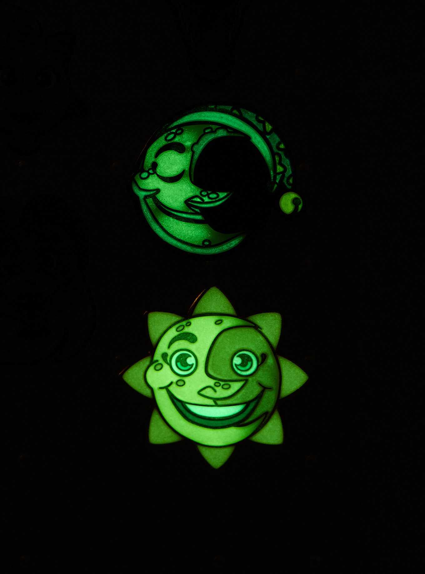 Five Nights At Freddy's Character Glow-In-The-Dark Blind Box Enamel Pin, , hi-res