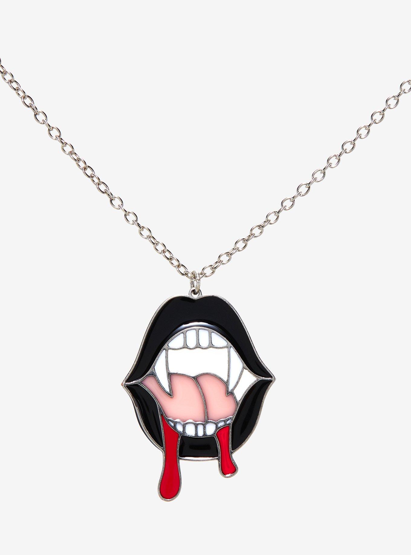 Vampire Lips Necklace, , alternate