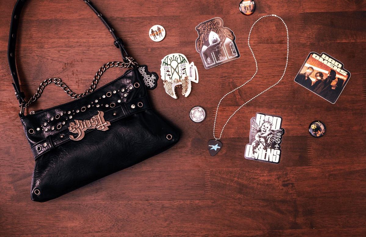 Accessories Product Page