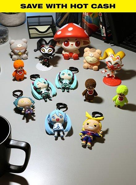 Toys & Collectibles