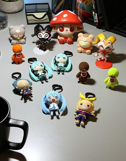 toys & collectibles styles