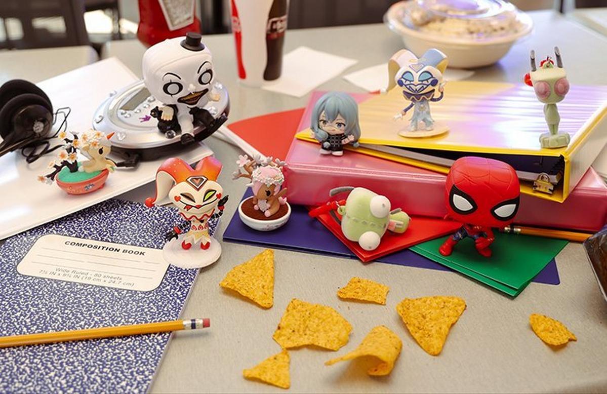 Toys & Collectibles styles