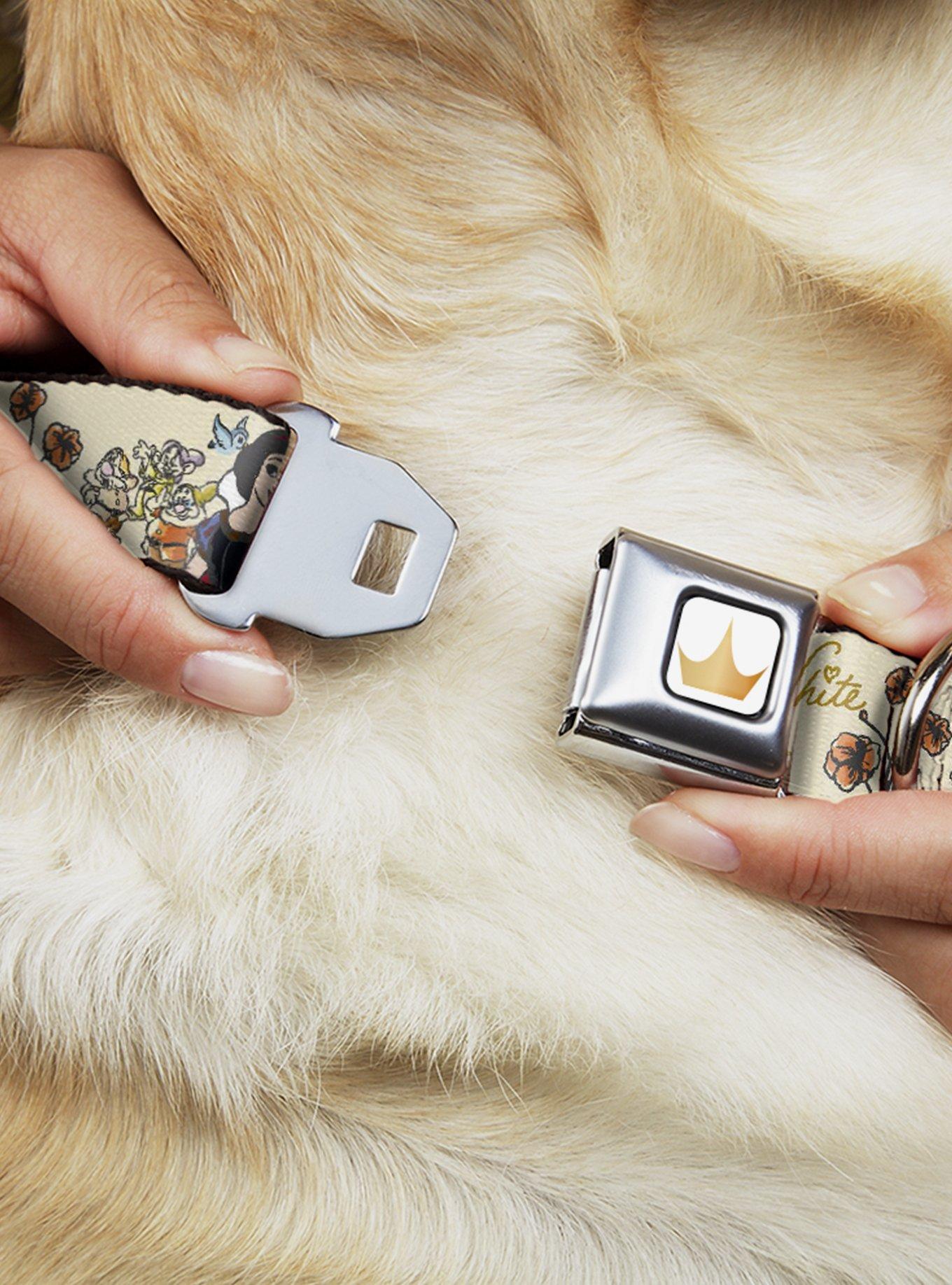 Disney Snow White And The Seven Dwarfs With Script And Flowers Seatbelt Buckle Pet Collar, , hi-res