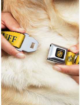 Harry Potter Hufflepuff Crest Yellow Black Seatbelt Buckle Dog Collar, , hi-res
