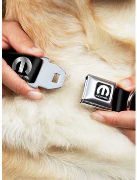 Mopar Logo Repeat Black Silver Gradient Seatbelt Buckle Dog Collar, , hi-res