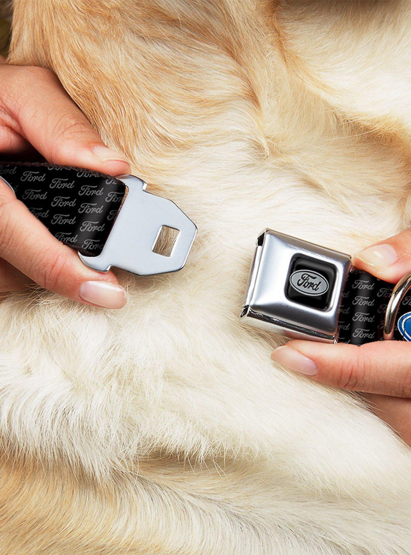 Ford Oval Repeat Text Seatbelt Buckle Dog Collar, , hi-res