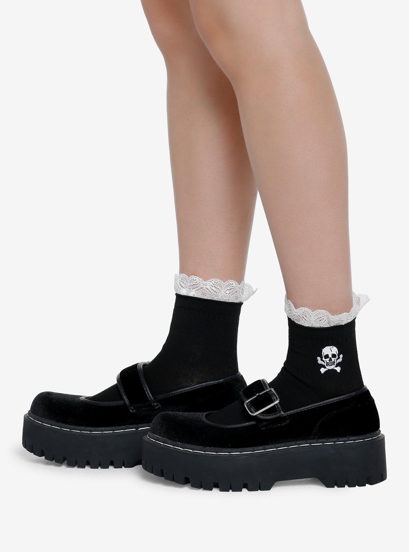 Skull & Crossbones White Lace Ankle Socks, , hi-res