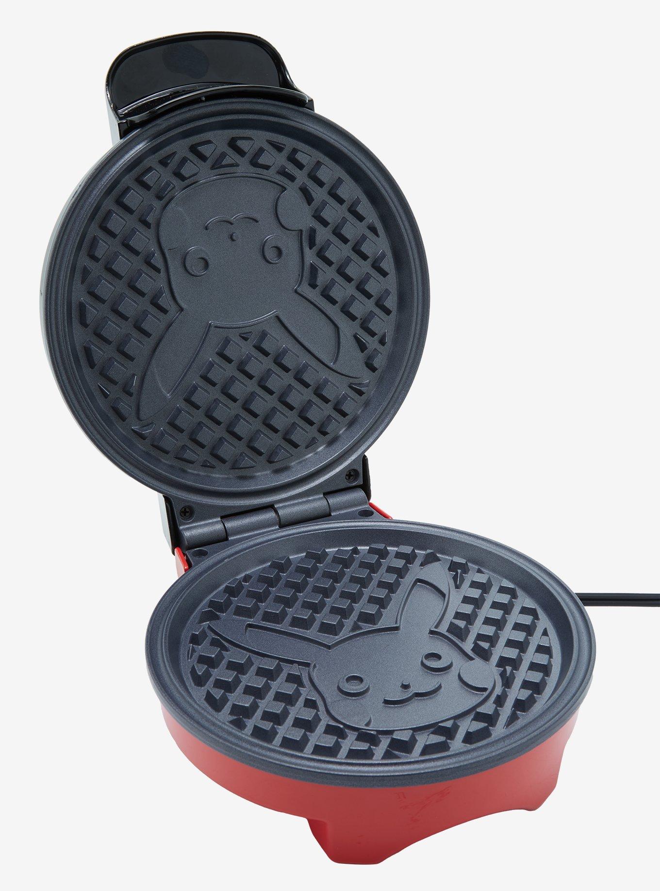 Pok&eacute;mon Pikachu Waffle Maker, , alternate