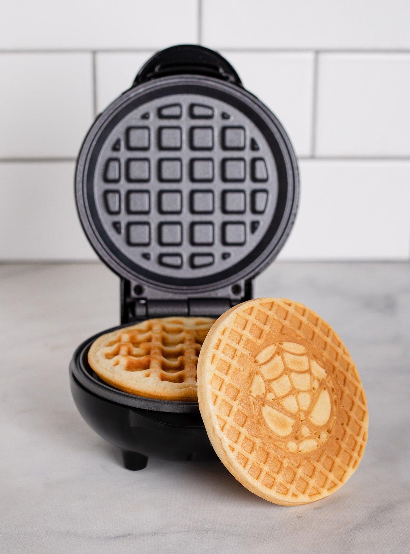 Marvel Spider-Man Waffle Maker, , alternate