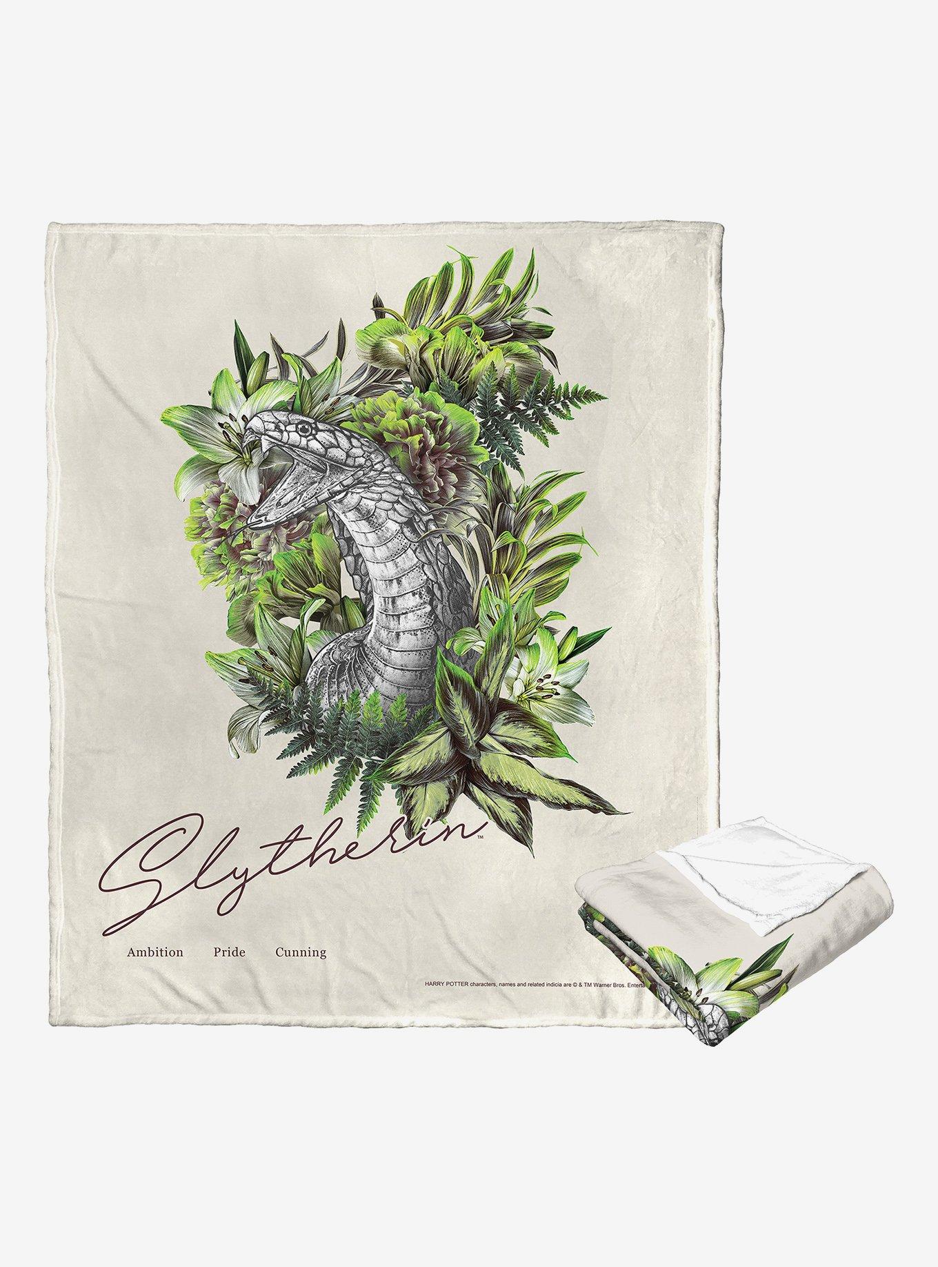 Harry Potter Slytherin Silk Touch Throw Blanket, , hi-res