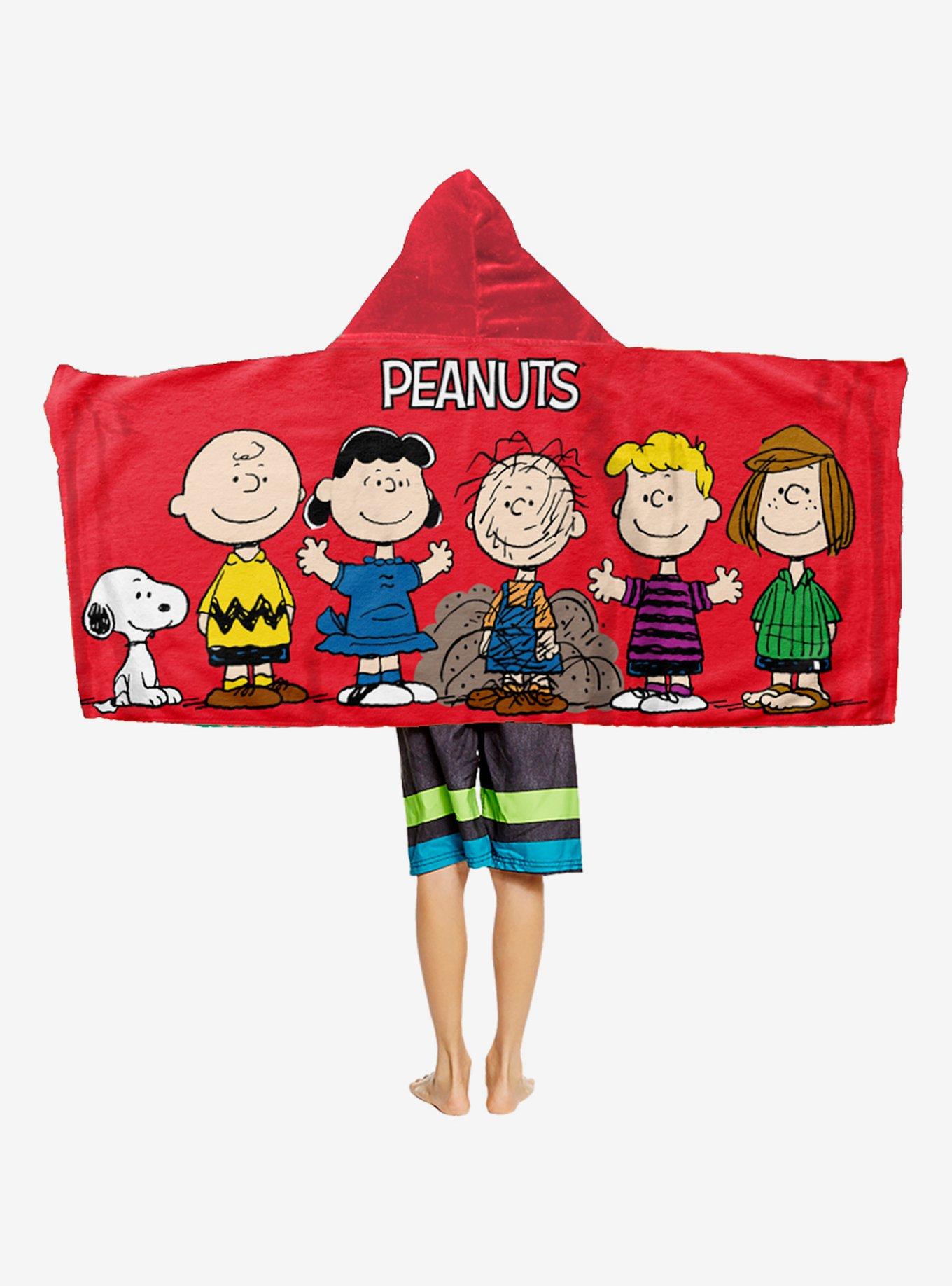 Peanuts Favorite Friends Hooded Youth Beach Towel, , alternate