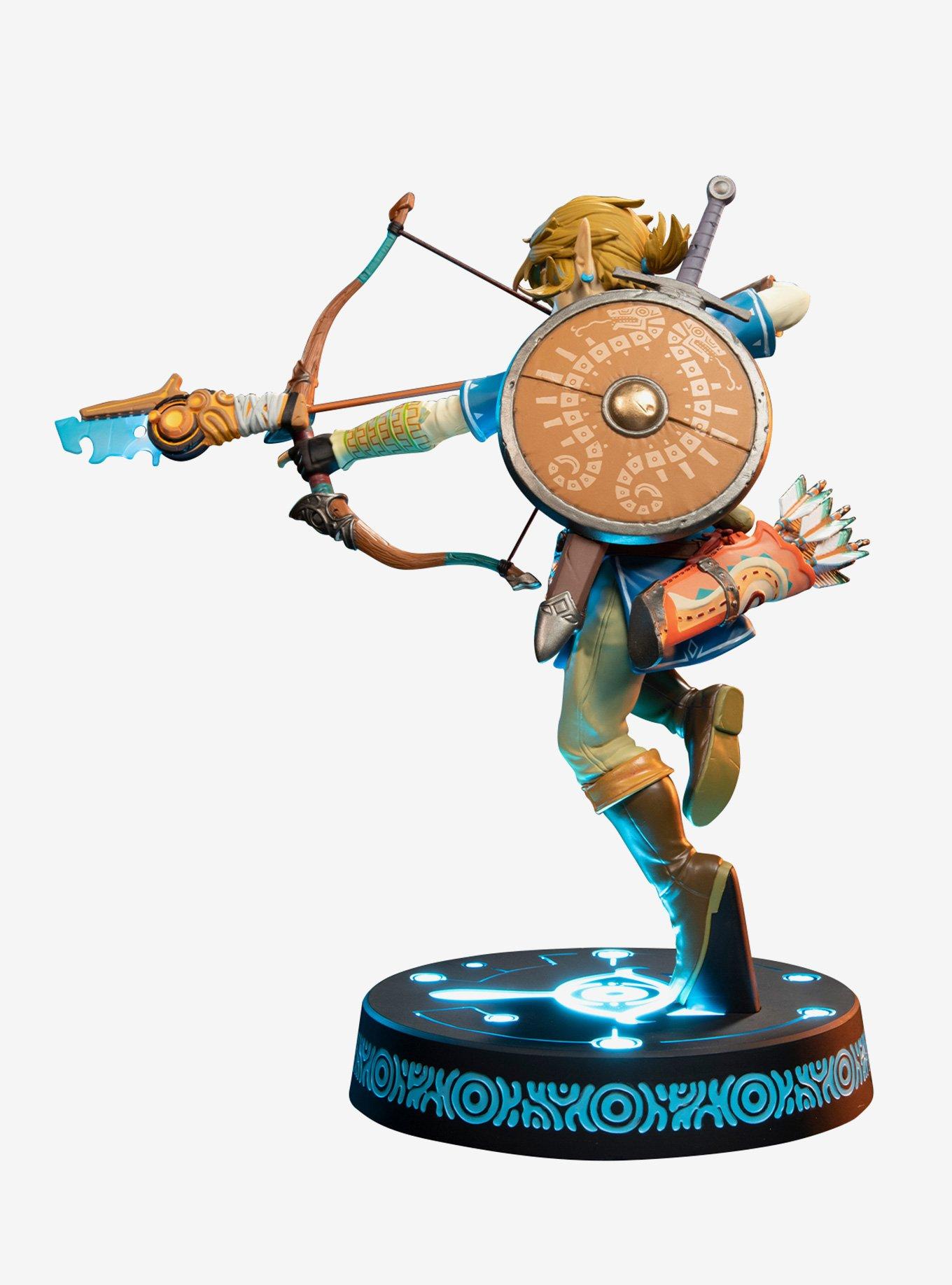 The Legend of Zelda Breath Of The Wild Link Collectible Figure, , alternate