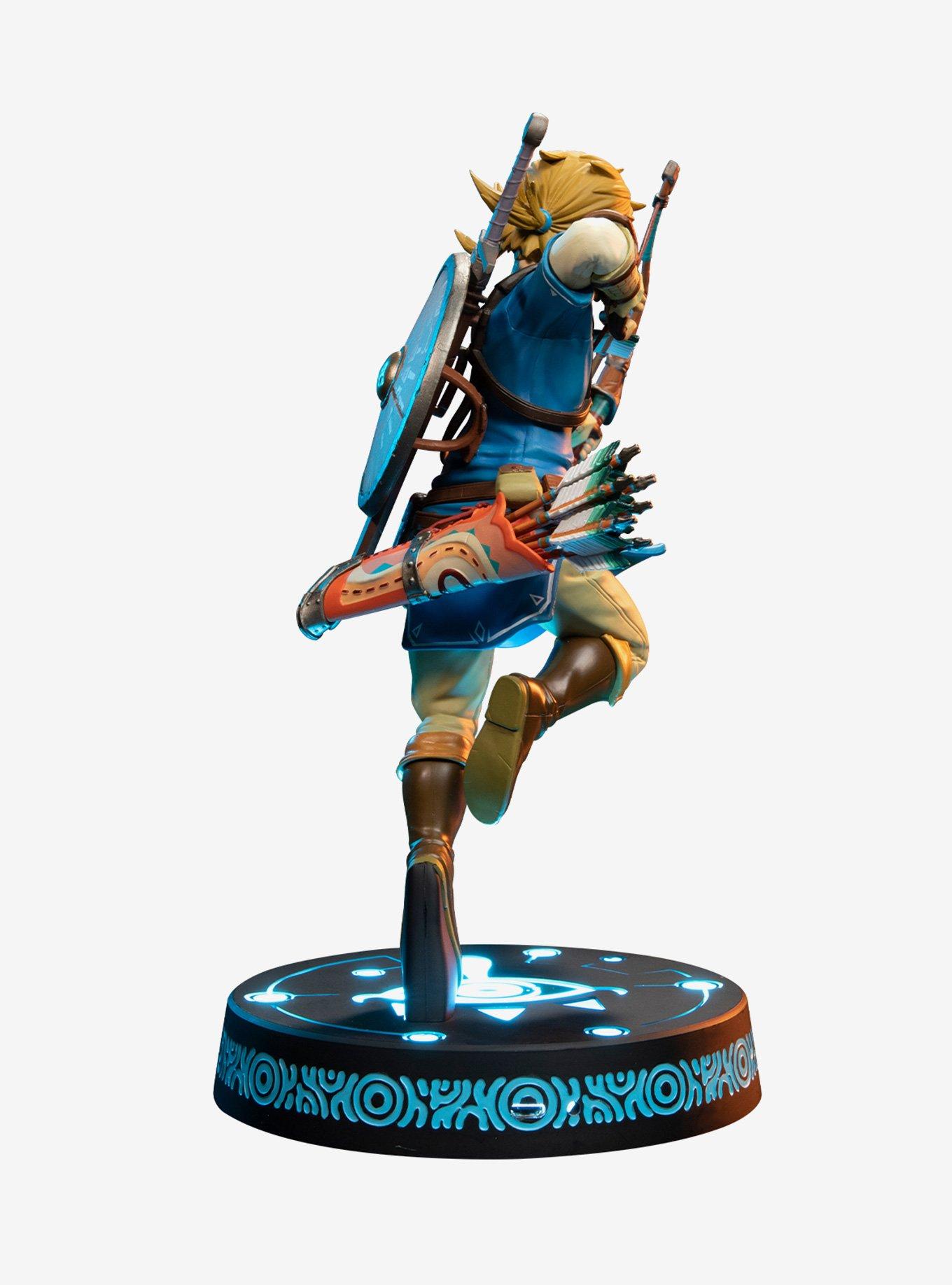 The Legend of Zelda Breath Of The Wild Link Collectible Figure, , alternate