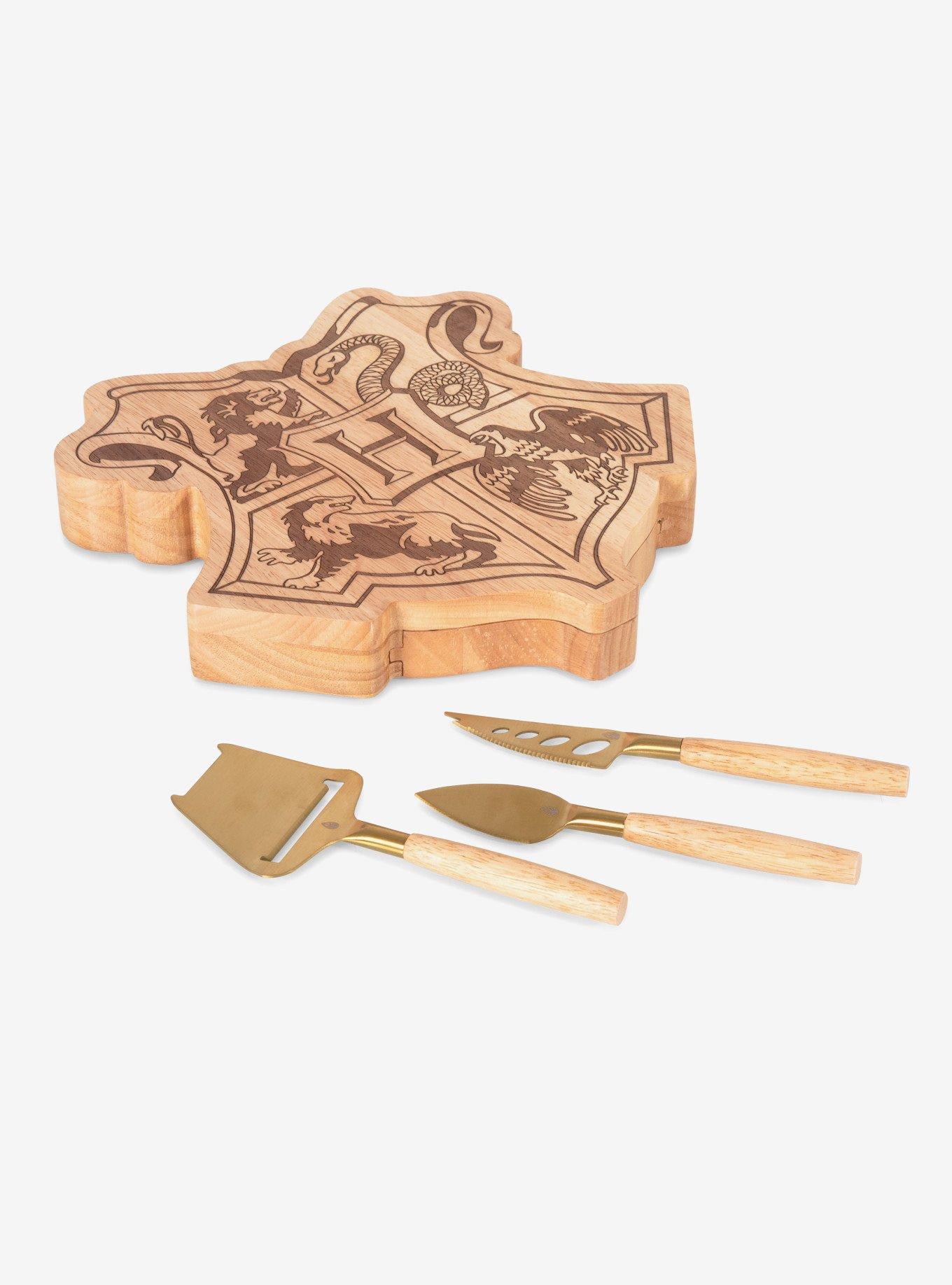 Harry Potter Hogwarts Crest Parawood Cheese Set with Tools, , alternate