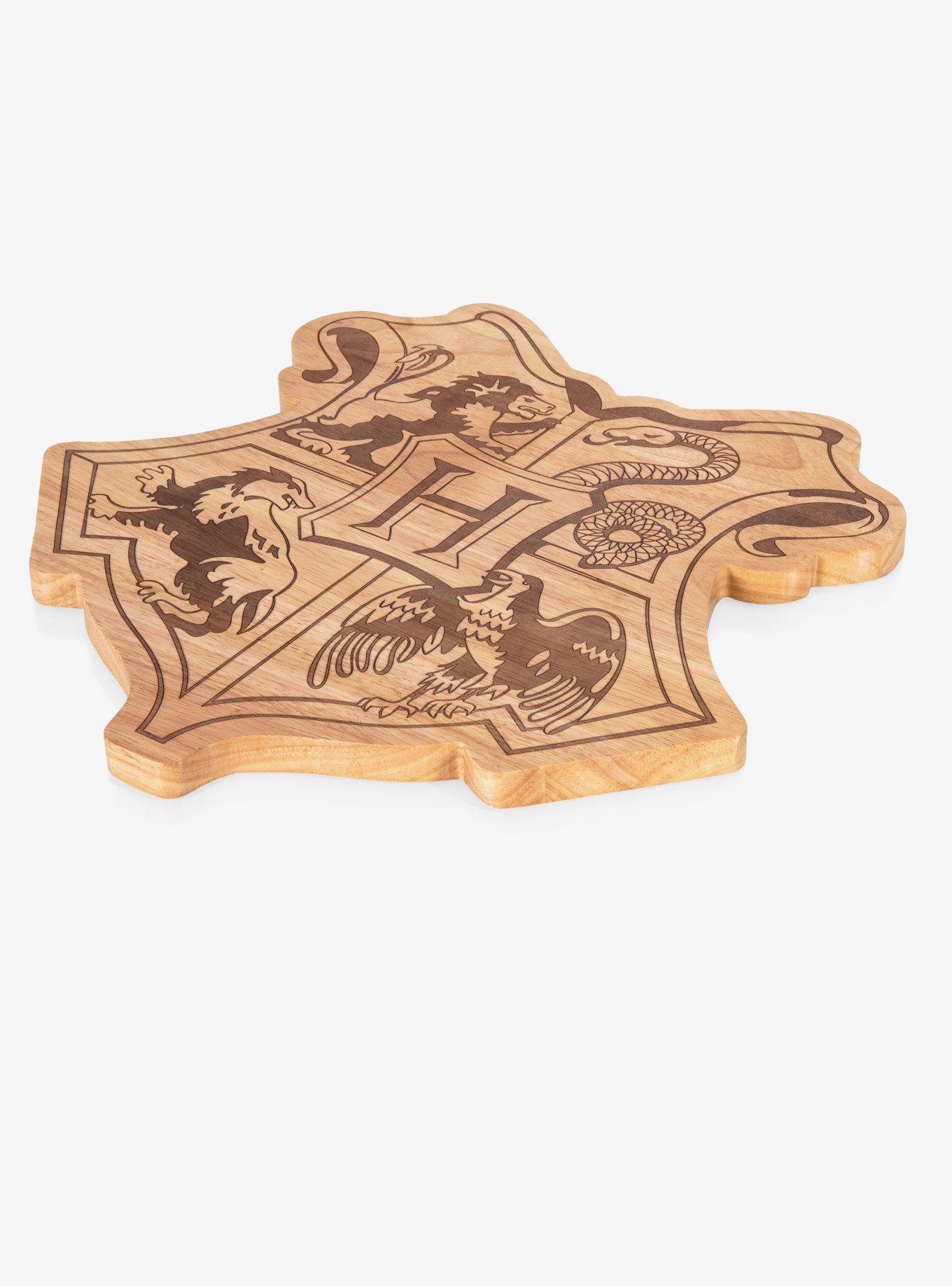 Harry Potter Hogwarts Crest Parawood Serving Board