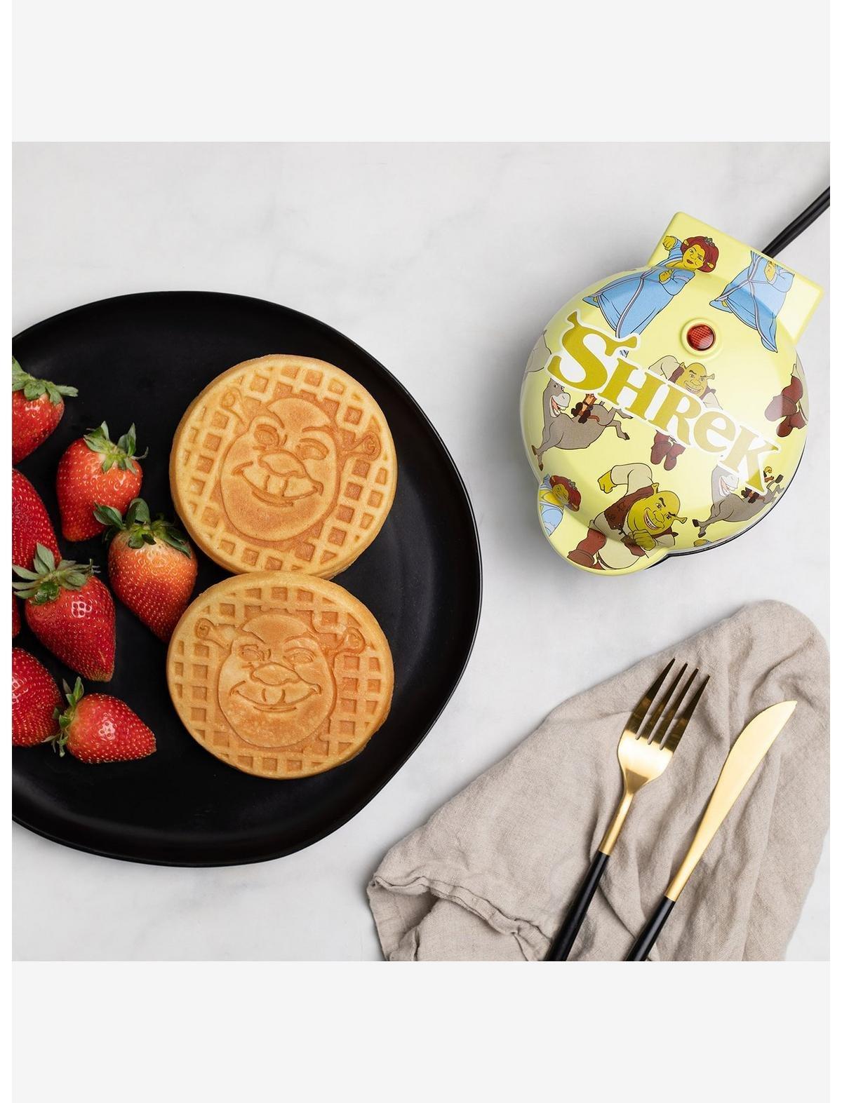 Shrek Mini Waffle Maker, , alternate