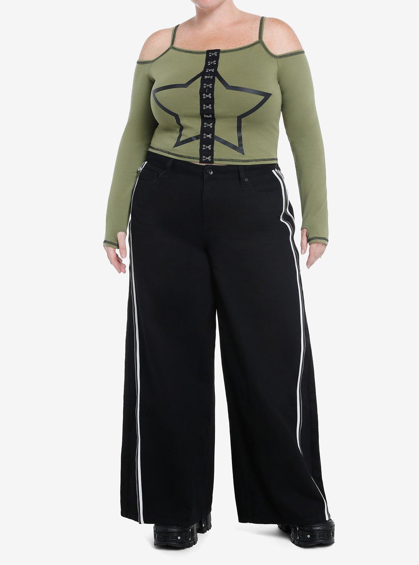 Social Collision Black Star Green Girls Cold-Shoulder Top Plus Size, , hi-res