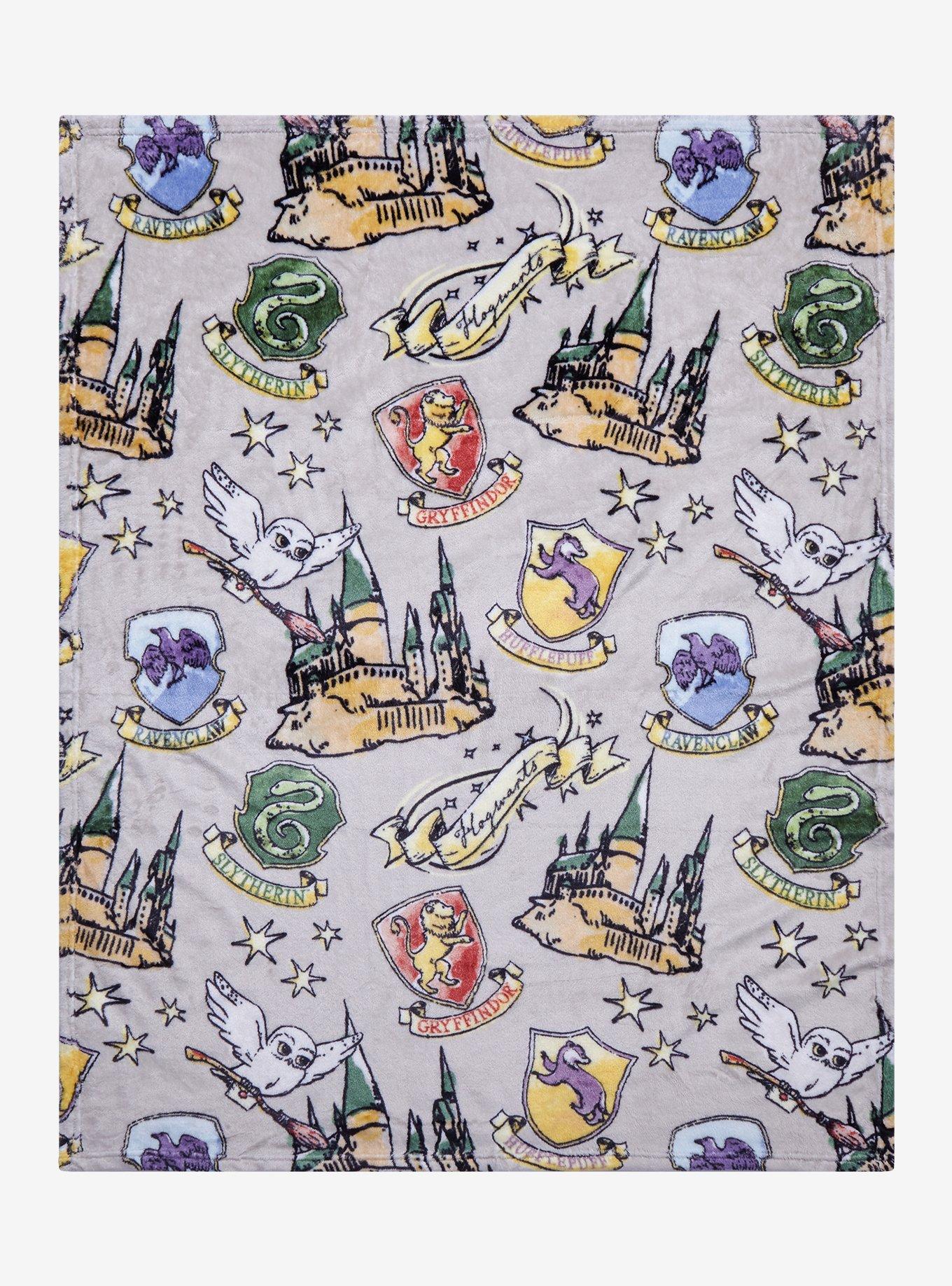 Harry Potter Hedwig Character Hugger Pillow & Silk Touch Throw Set, , alternate