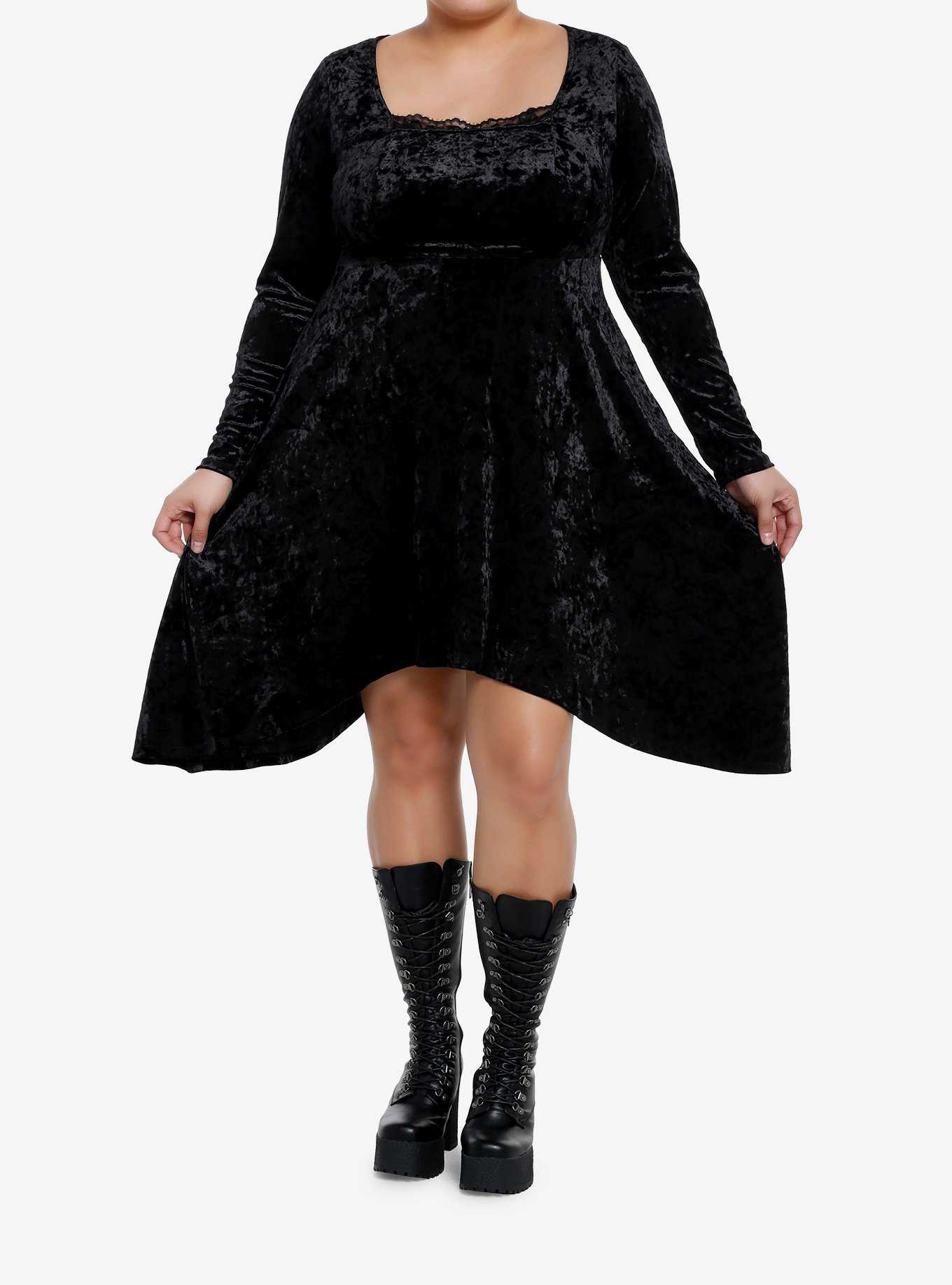 Cosmic Aura Black Velvet Lace Long-Sleeve Dress Plus Size, , hi-res