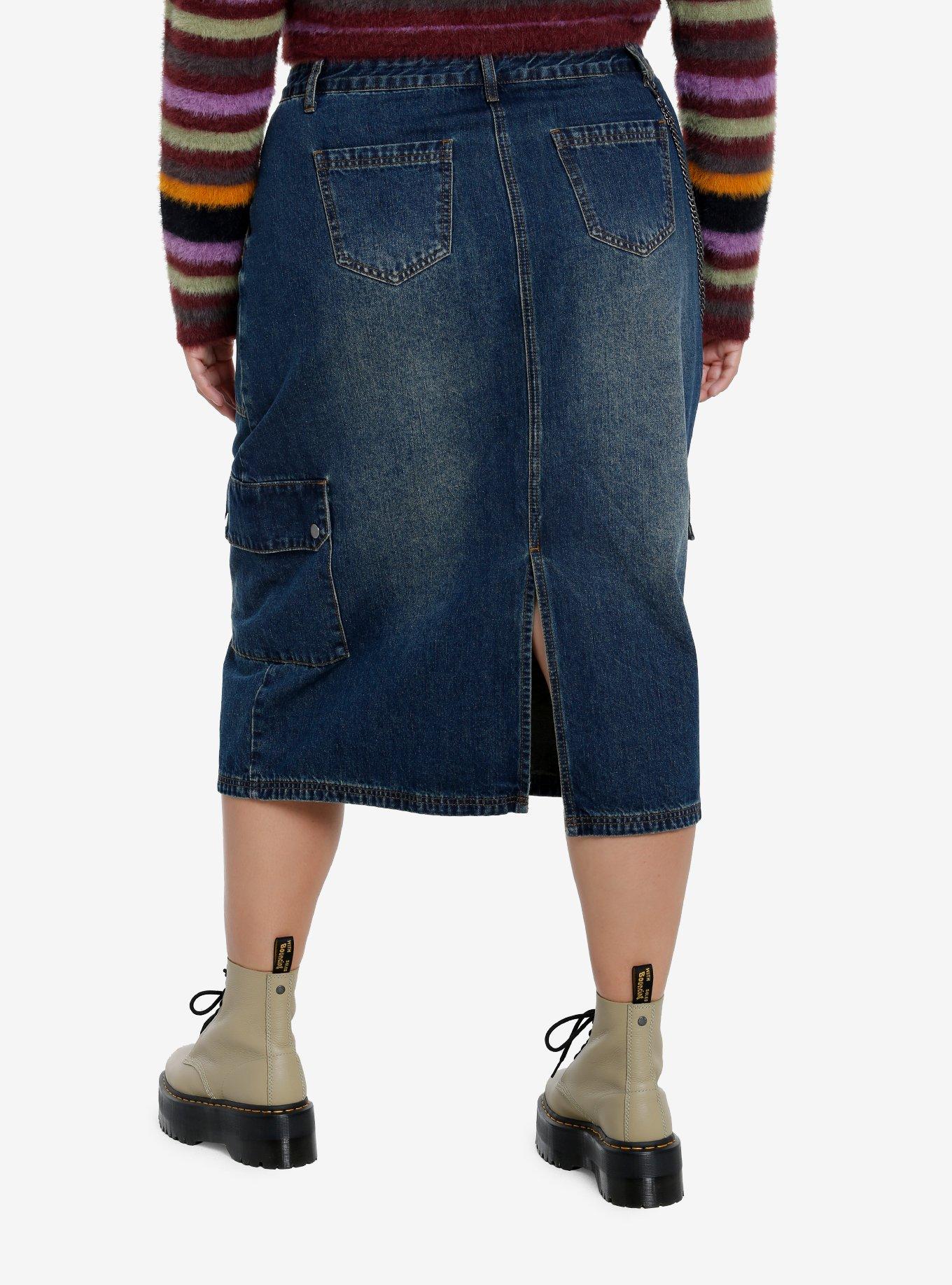 Social Collision Dark Wash Cargo Denim Midi Skirt With Chain Plus Size, , hi-res
