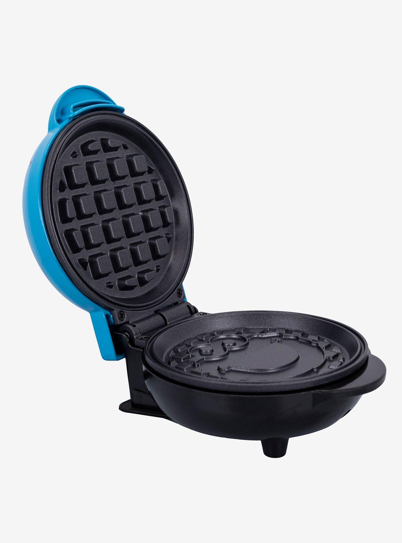 Uncanny Brands Sesame Street Cookie Monster Mini Waffle Maker, , alternate
