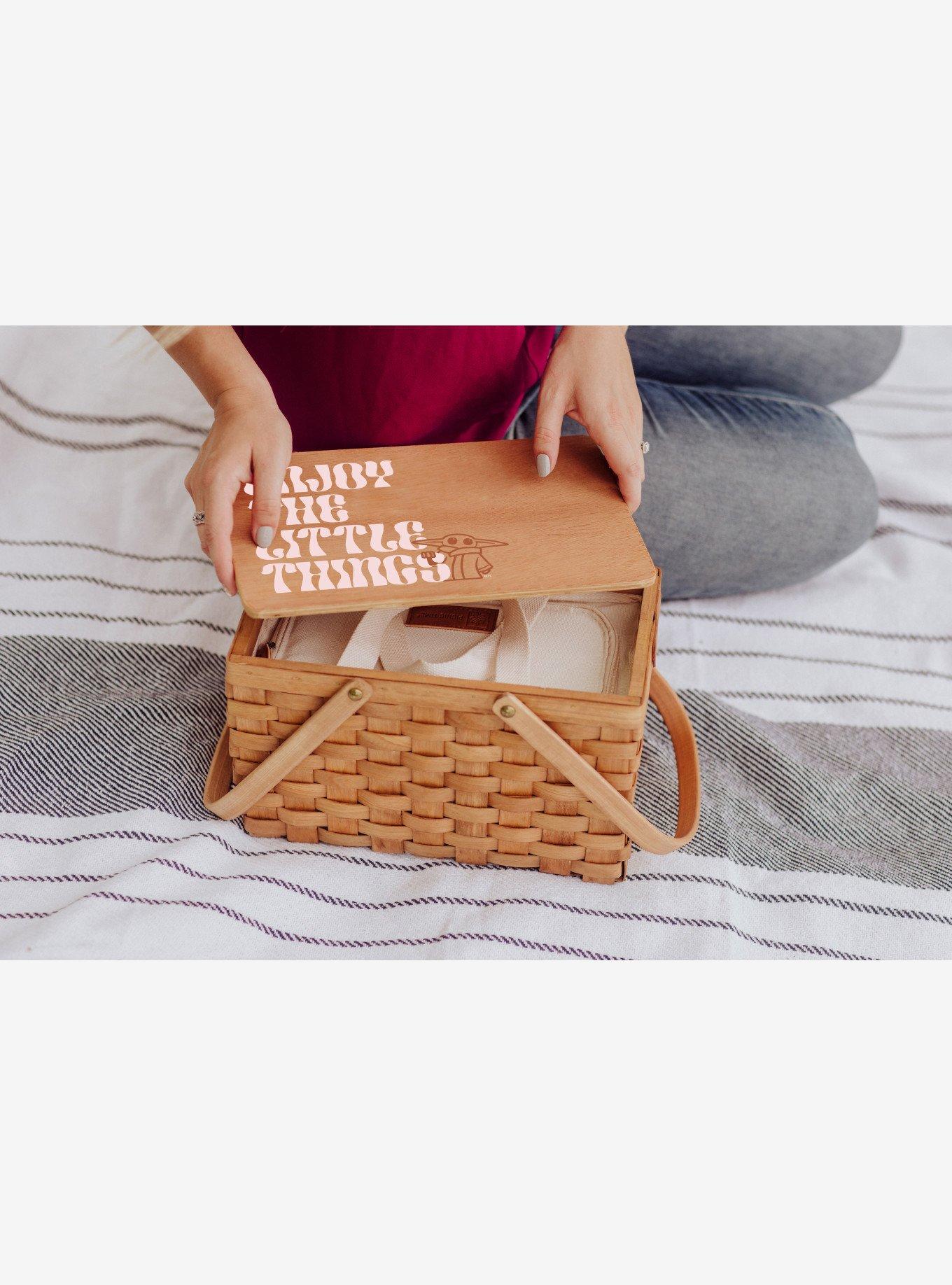 Star Wars The Mandalorian The Child Poppy Picnic Basket, , alternate