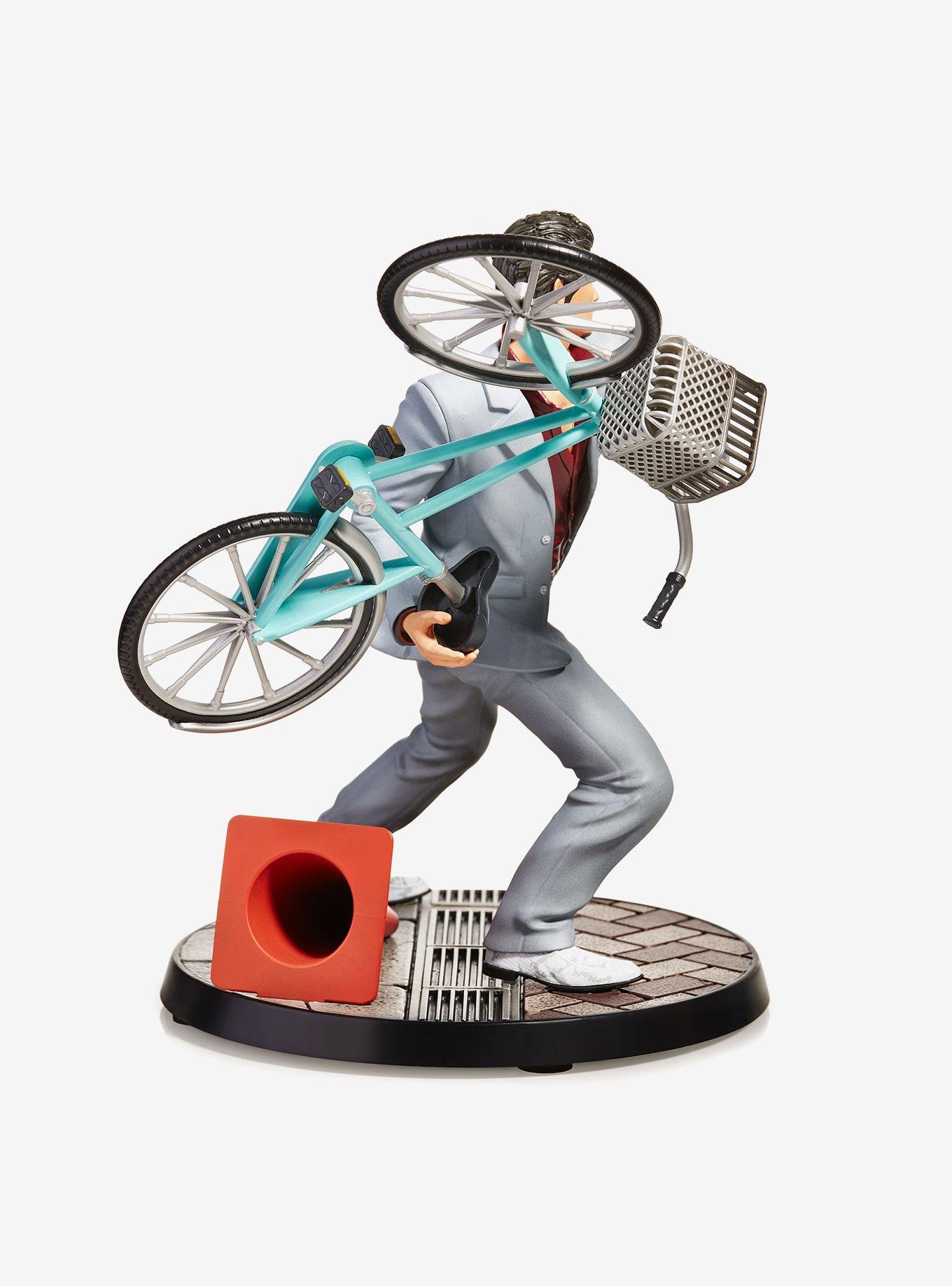 Yakuza Kazuma Kiryu Statue, , alternate