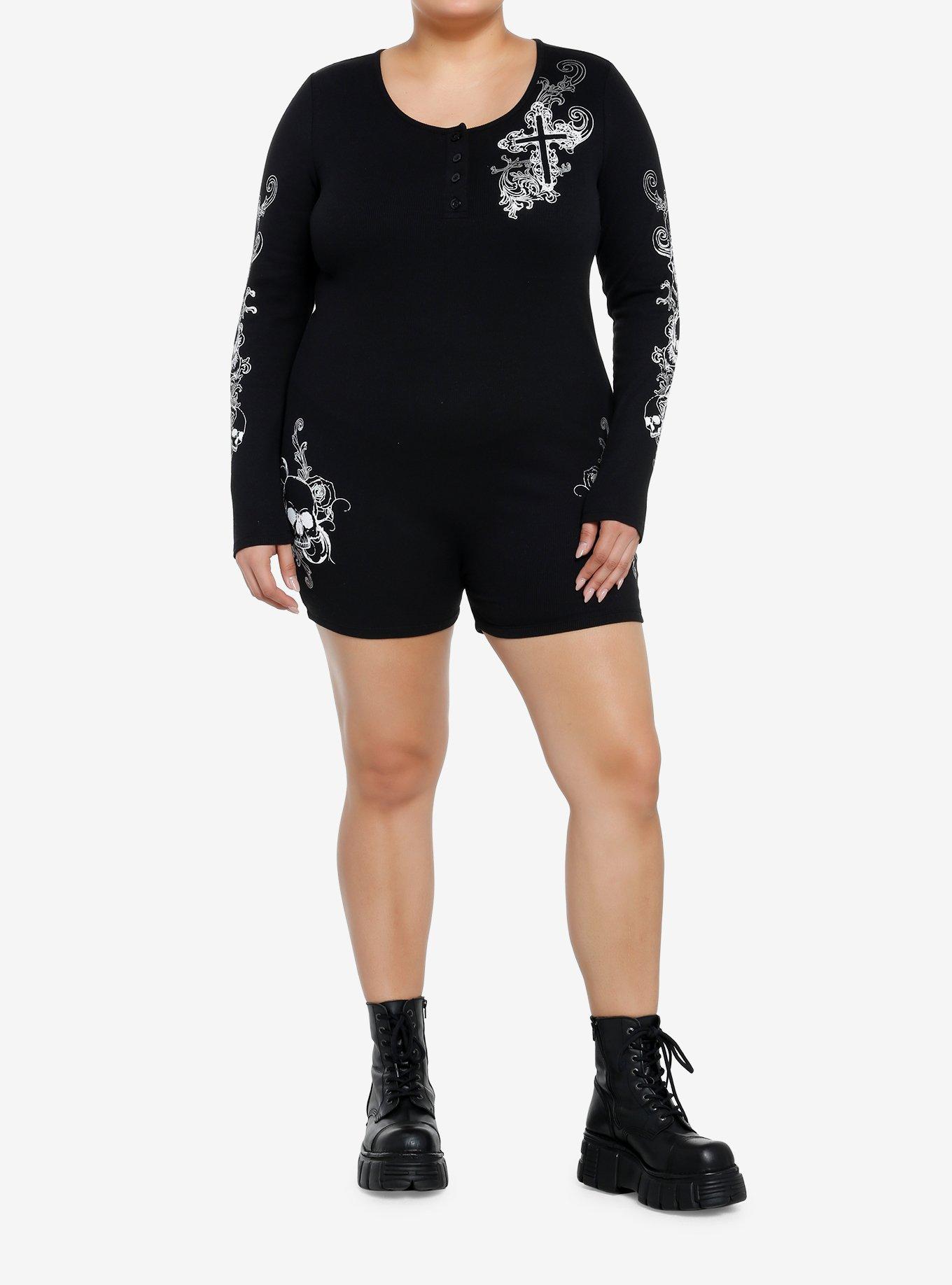 Social Collision Skulls & Crosses Ribbed Romper Plus Size, BLACK, alternate