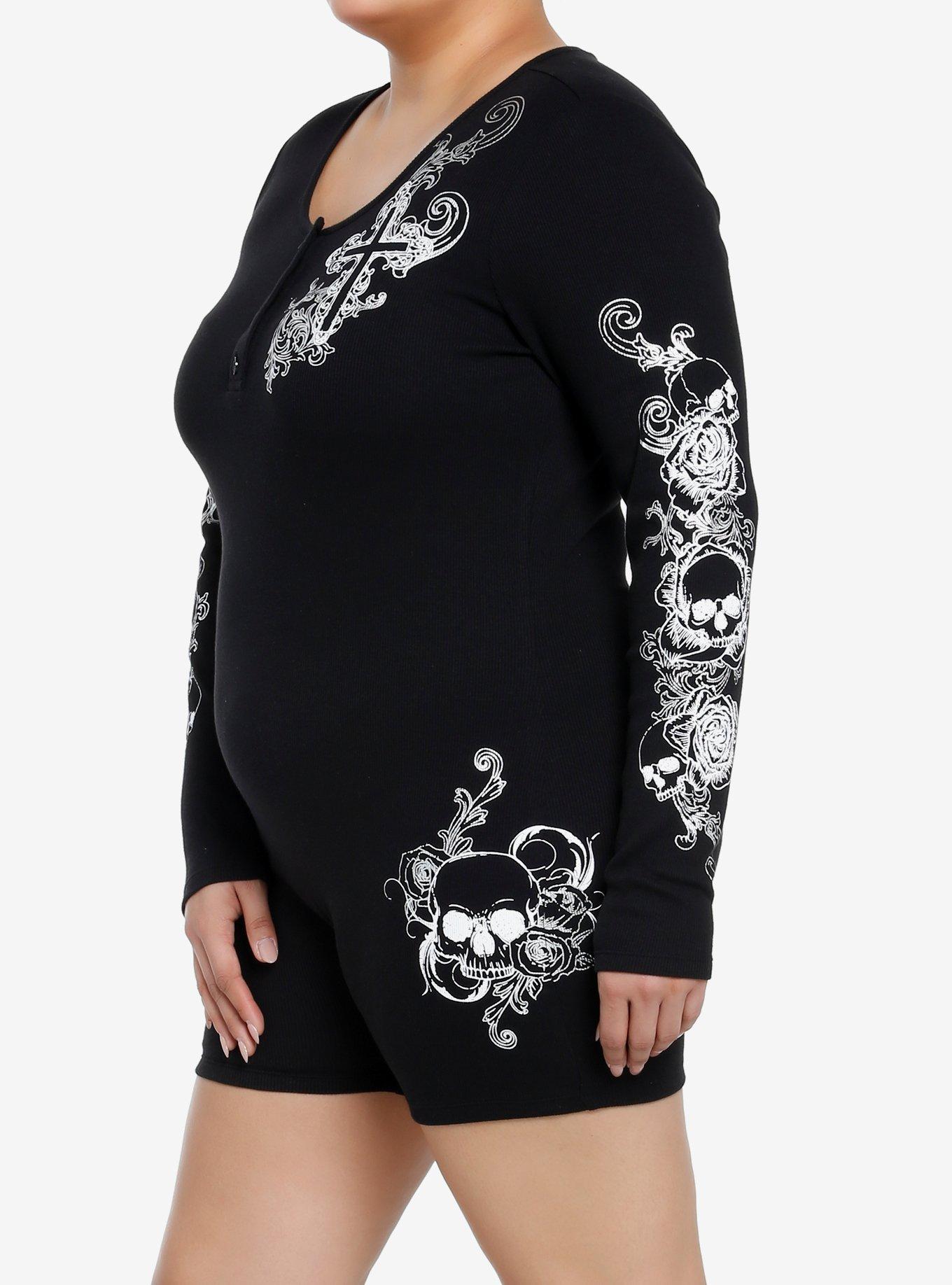 Social Collision Skulls & Crosses Ribbed Romper Plus Size, BLACK, alternate