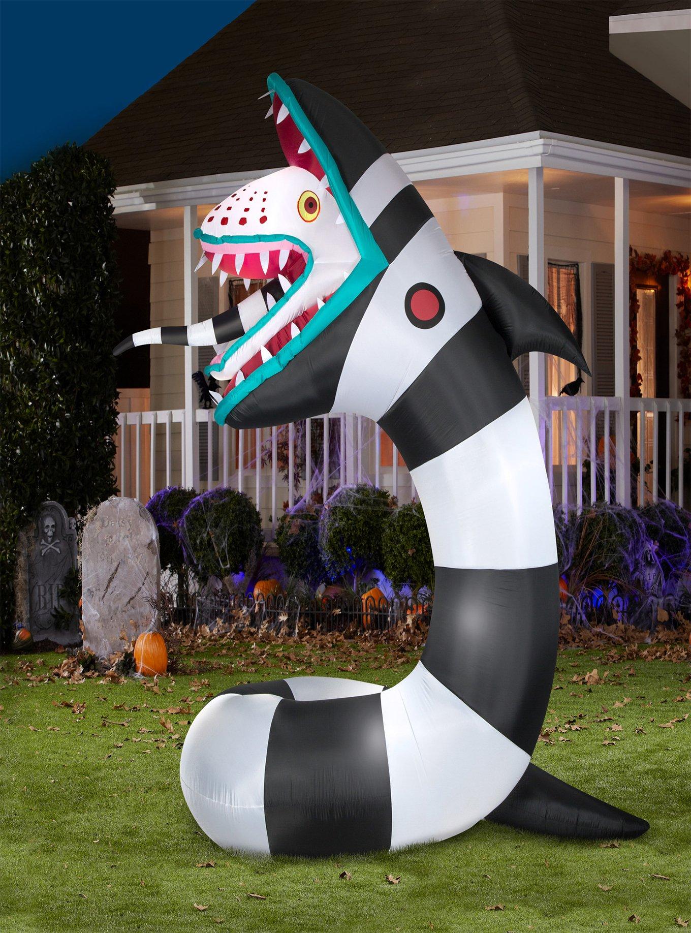 Beetlejuice Giant Sandworm Airblown, , alternate