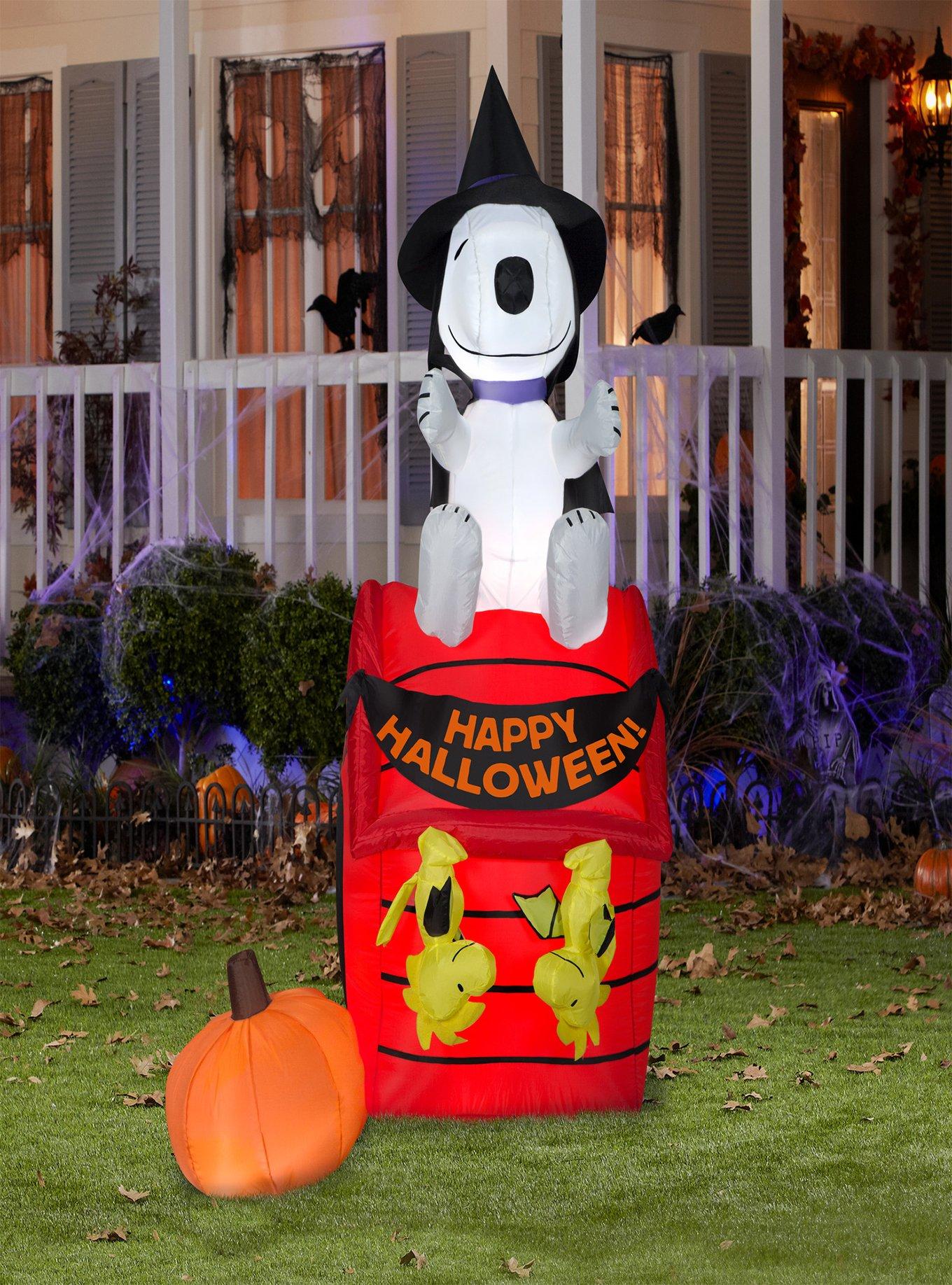 Peanuts Snoopy Halloween House Airblown, , alternate