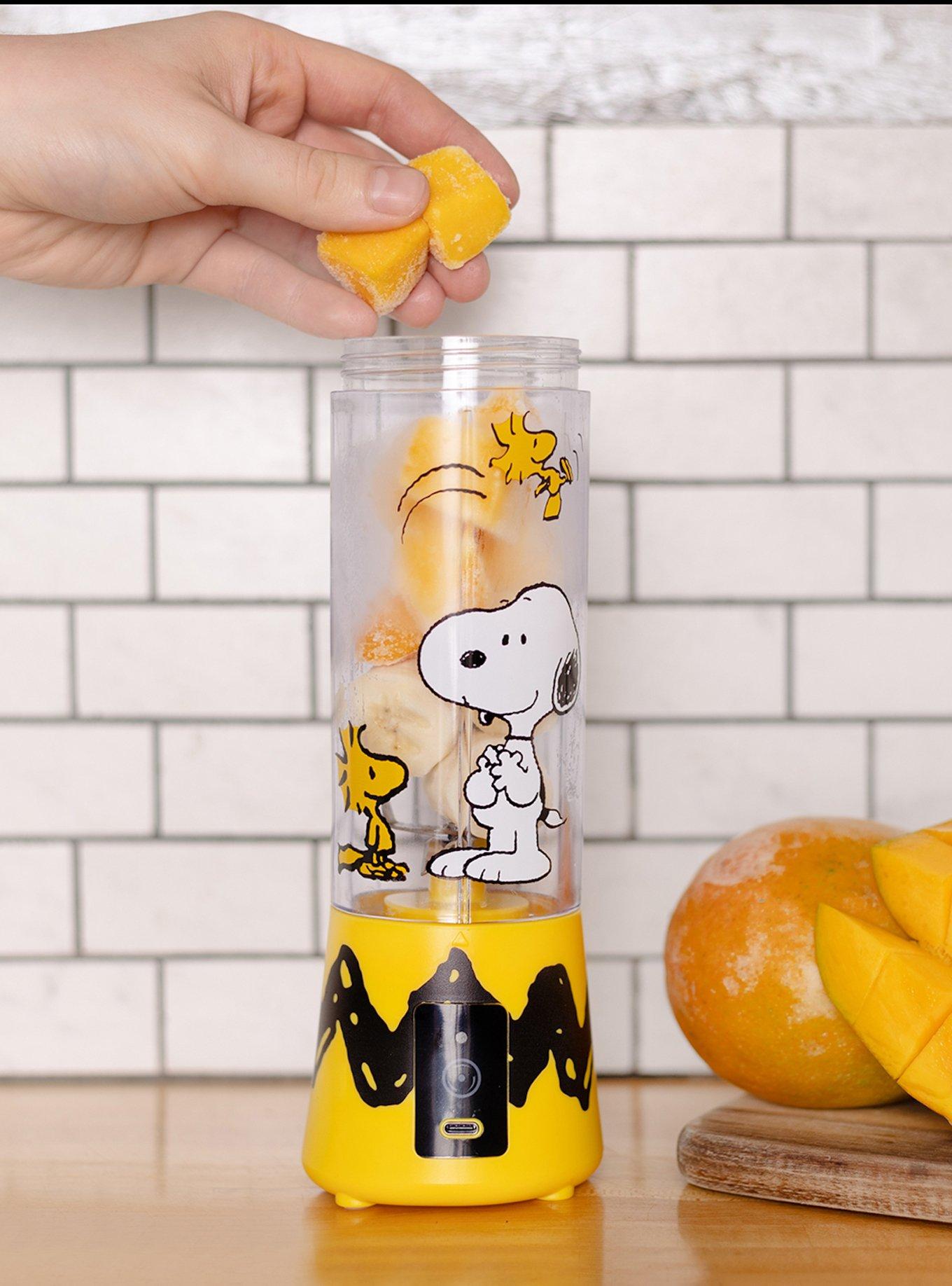 Peanuts Snoopy & Woodstock Portable Blender