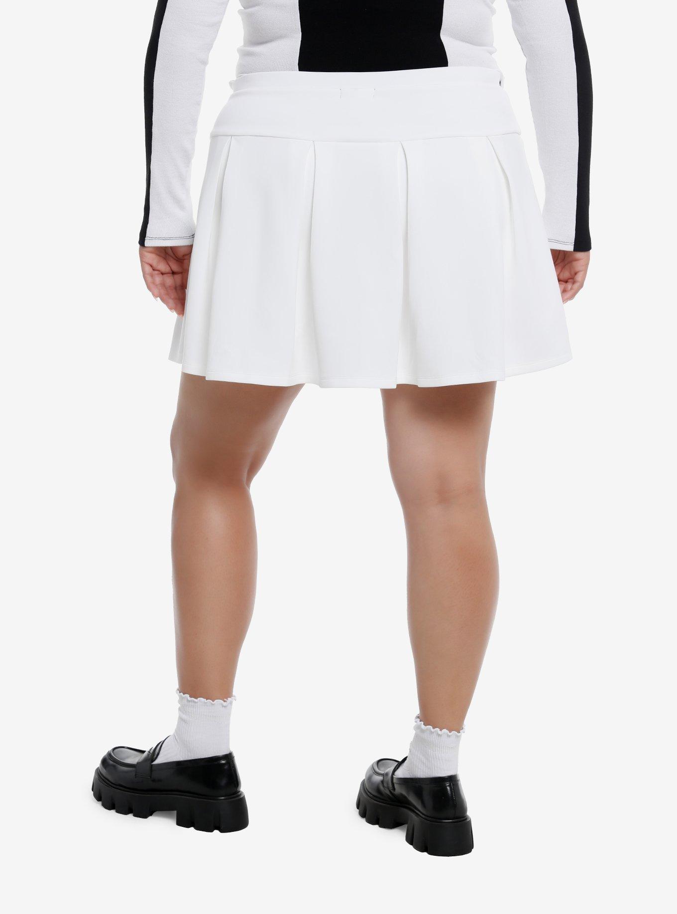 Sweet Society&reg; White Pleated Skort Plus Size, , hi-res