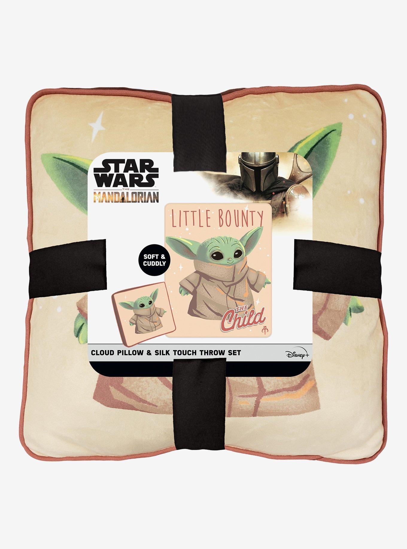Star Wars The Mandalorian Little Force Silk Touch Throw With Cloud Pillow, , alternate