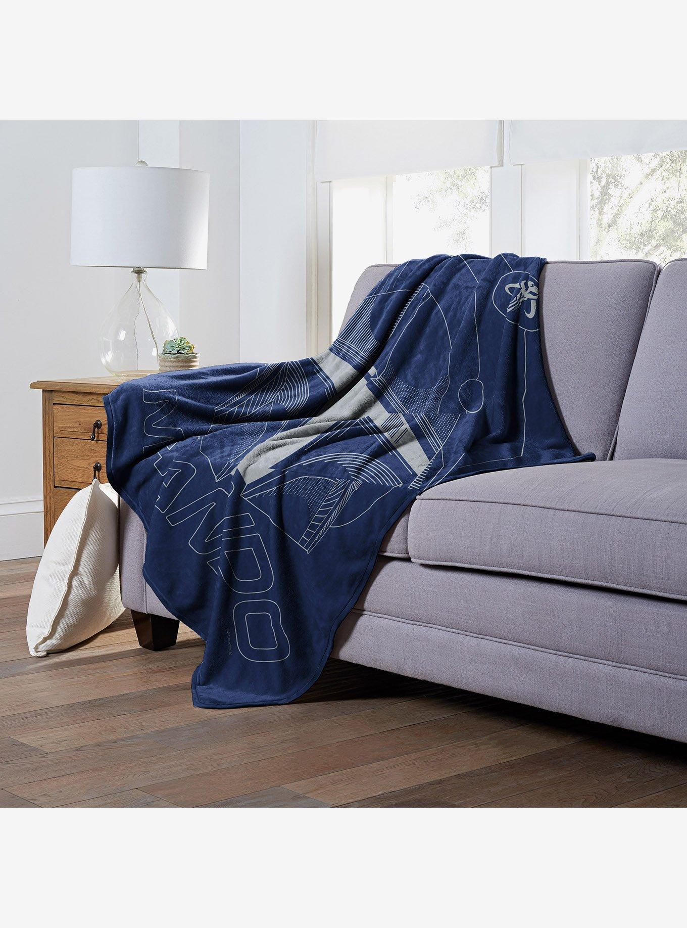 Star Wars The Mandalorian Silver Mando Silk Touch Throw, , alternate