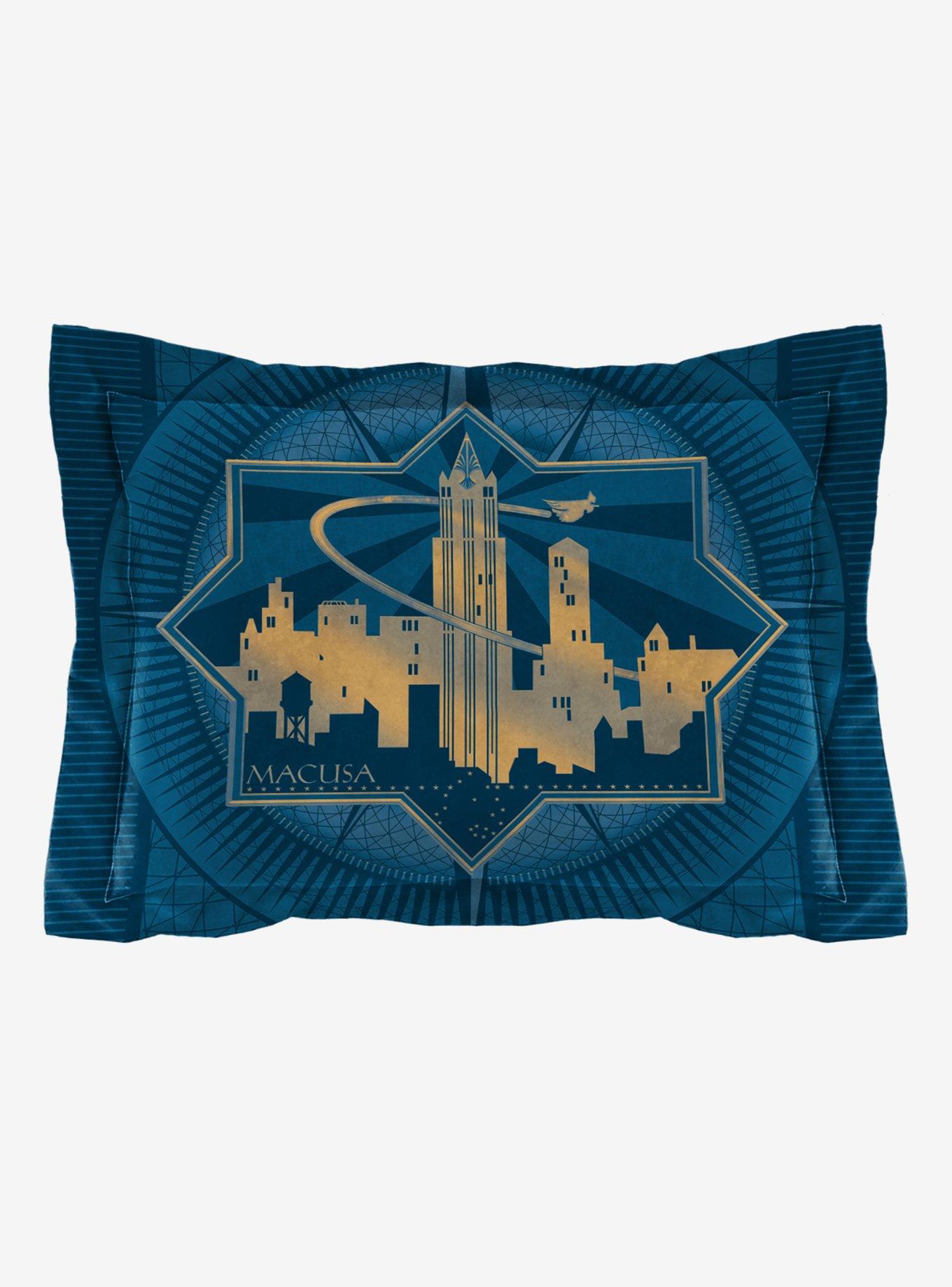 Fantastic Beasts Skyline Full/Queen Comforter W/Two Shams, , alternate