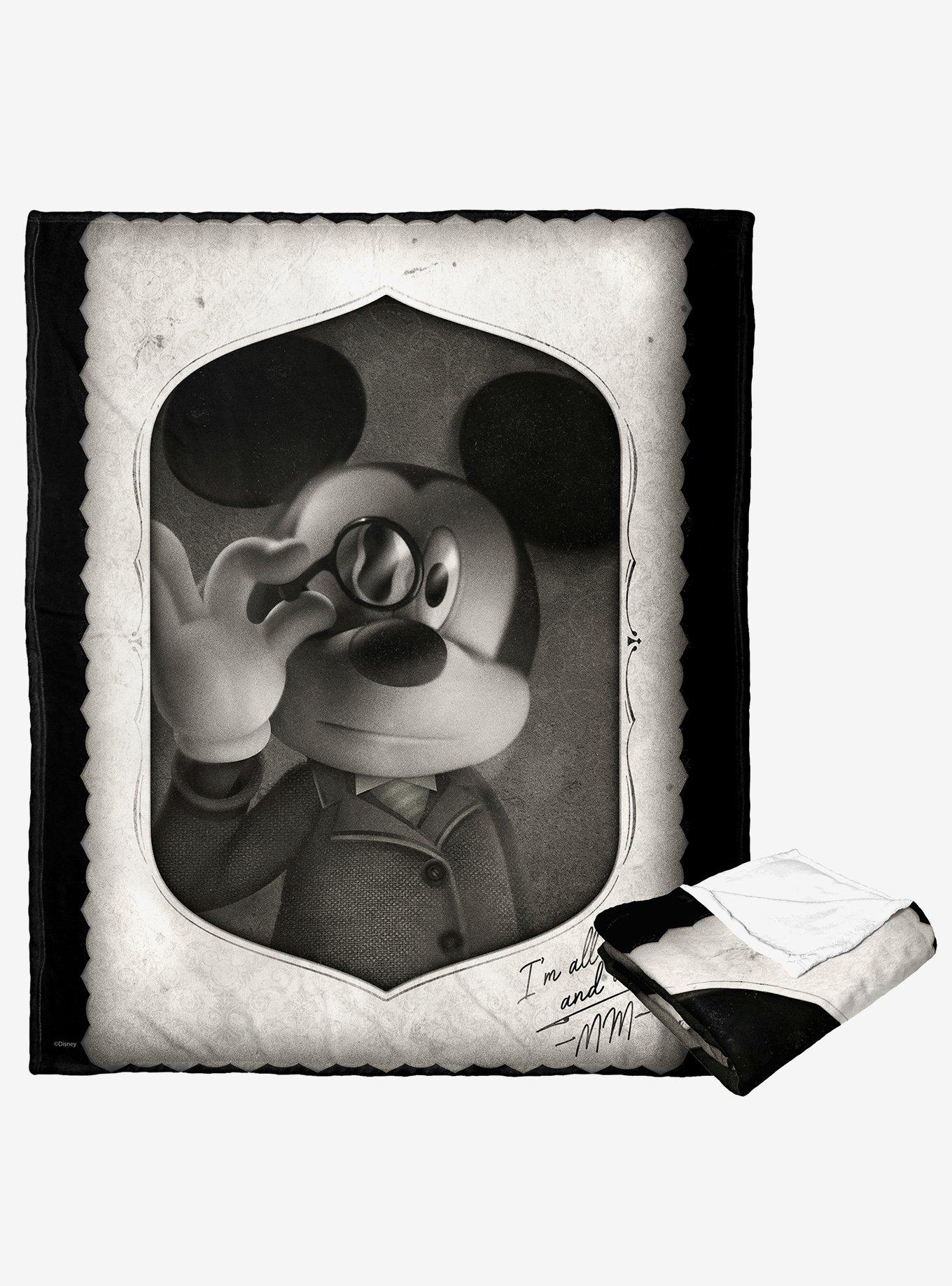 Disney Mickey Mouse All Eyes Silk Touch Throw, , hi-res