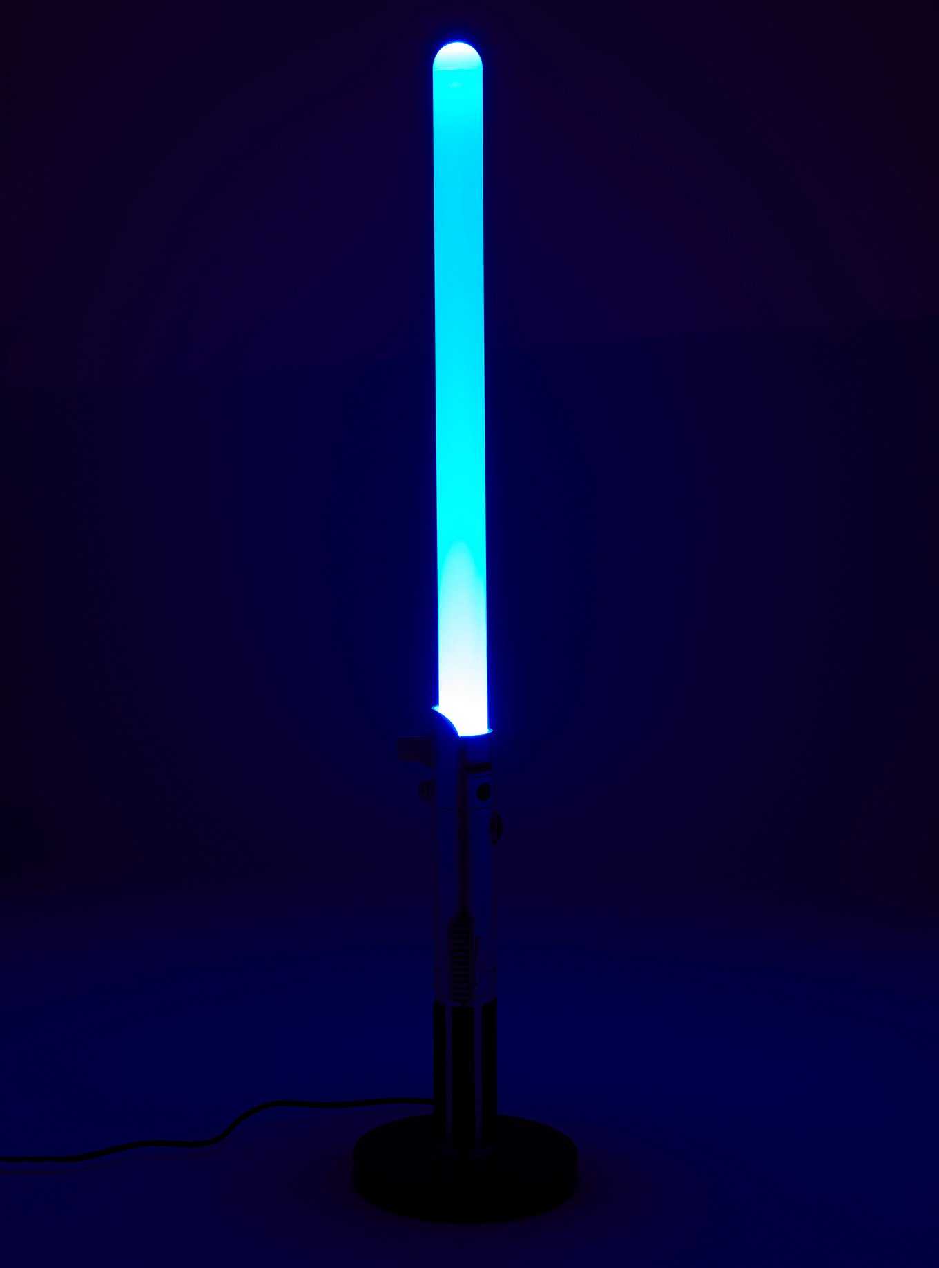 Star Wars Luke Skywalker Figural Lightsaber Desk Lamp, , hi-res