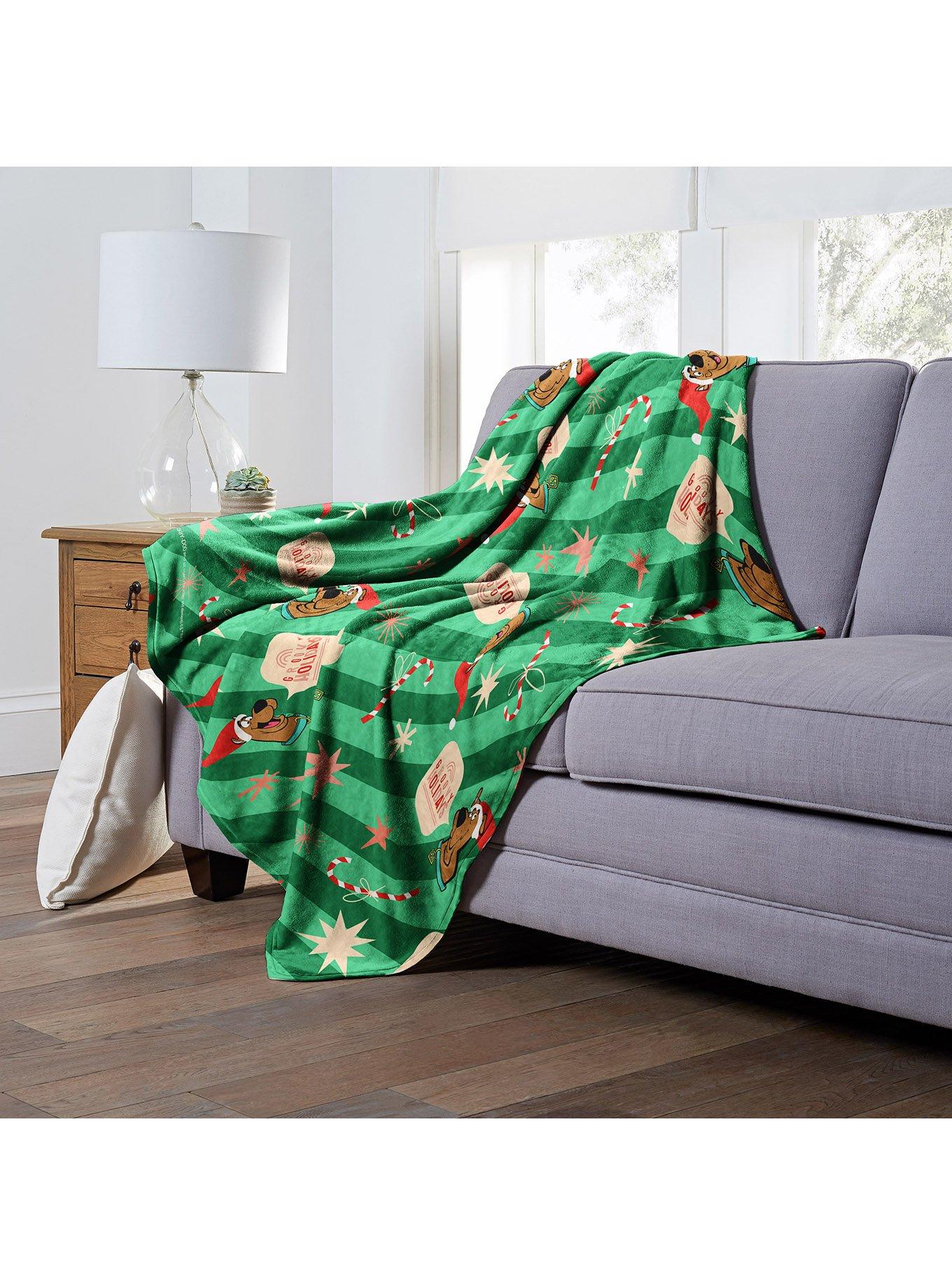 Scooby-Doo! Groovy Wrapping Paper Silk Touch Throw Blanket, , alternate