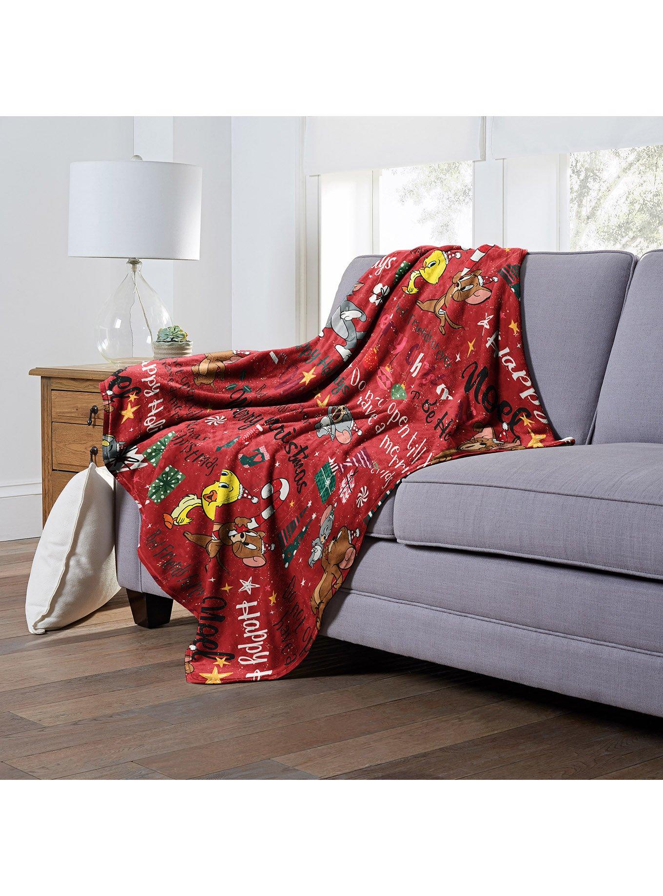 Tom And Jerry Festive Cheer Silk Touch Throw, , alternate