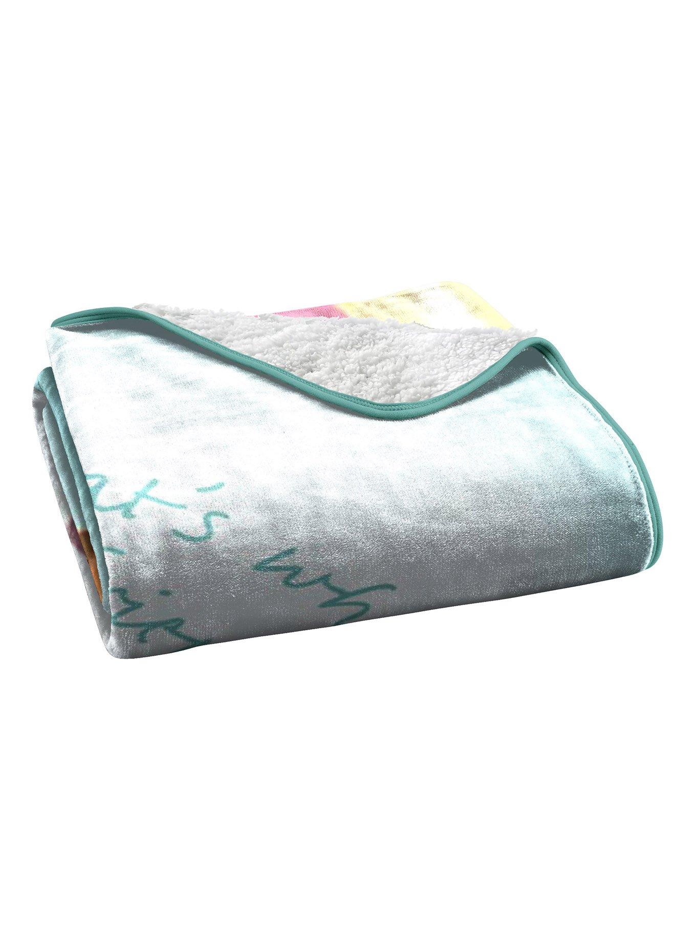 Disney Winnie The Pooh Friendly World 40X50 Silk Touch Throw Blanket, , alternate