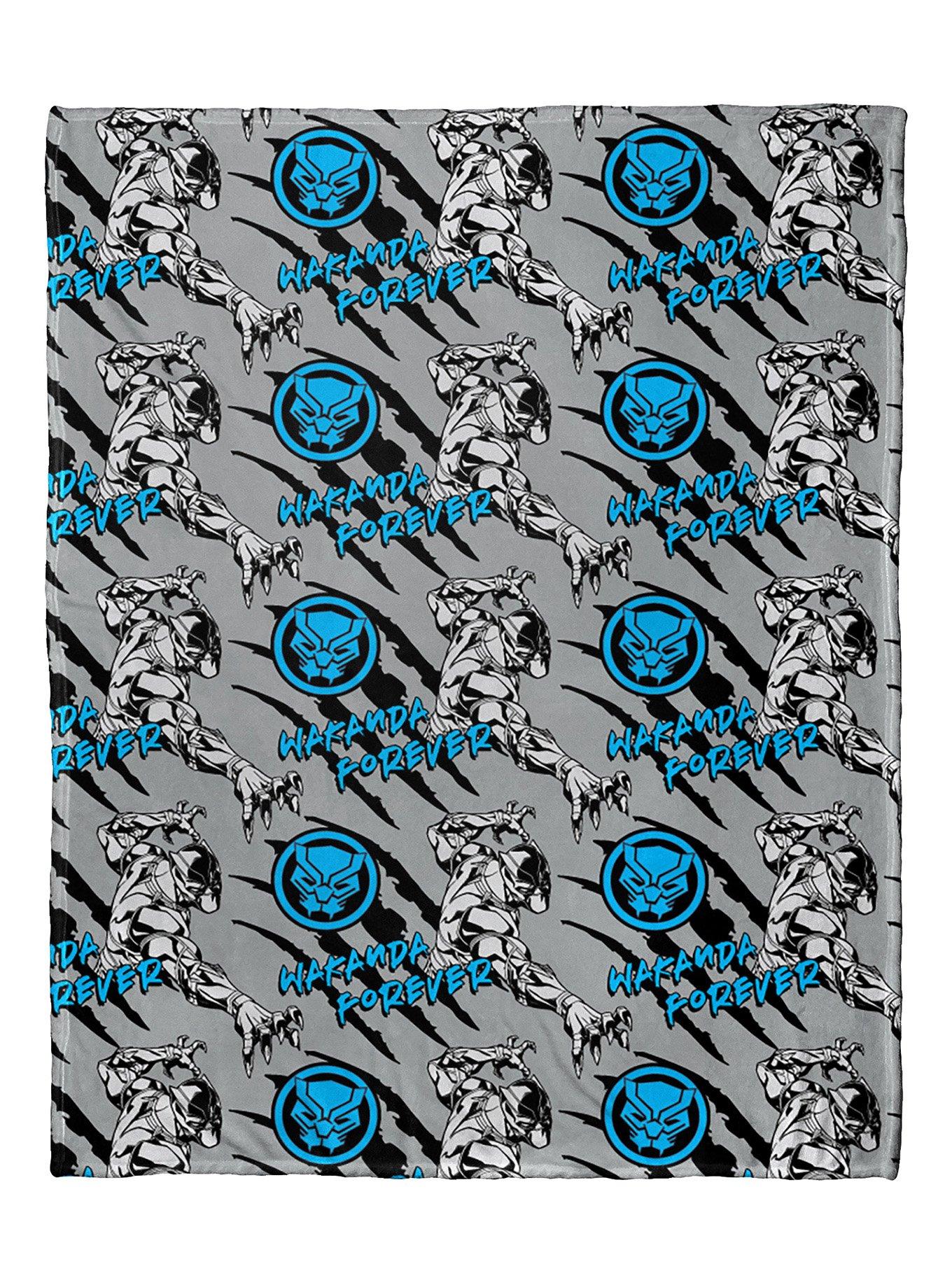 Marvel Black Panther Panther Claws Silk Touch Throw With Hugger, , alternate