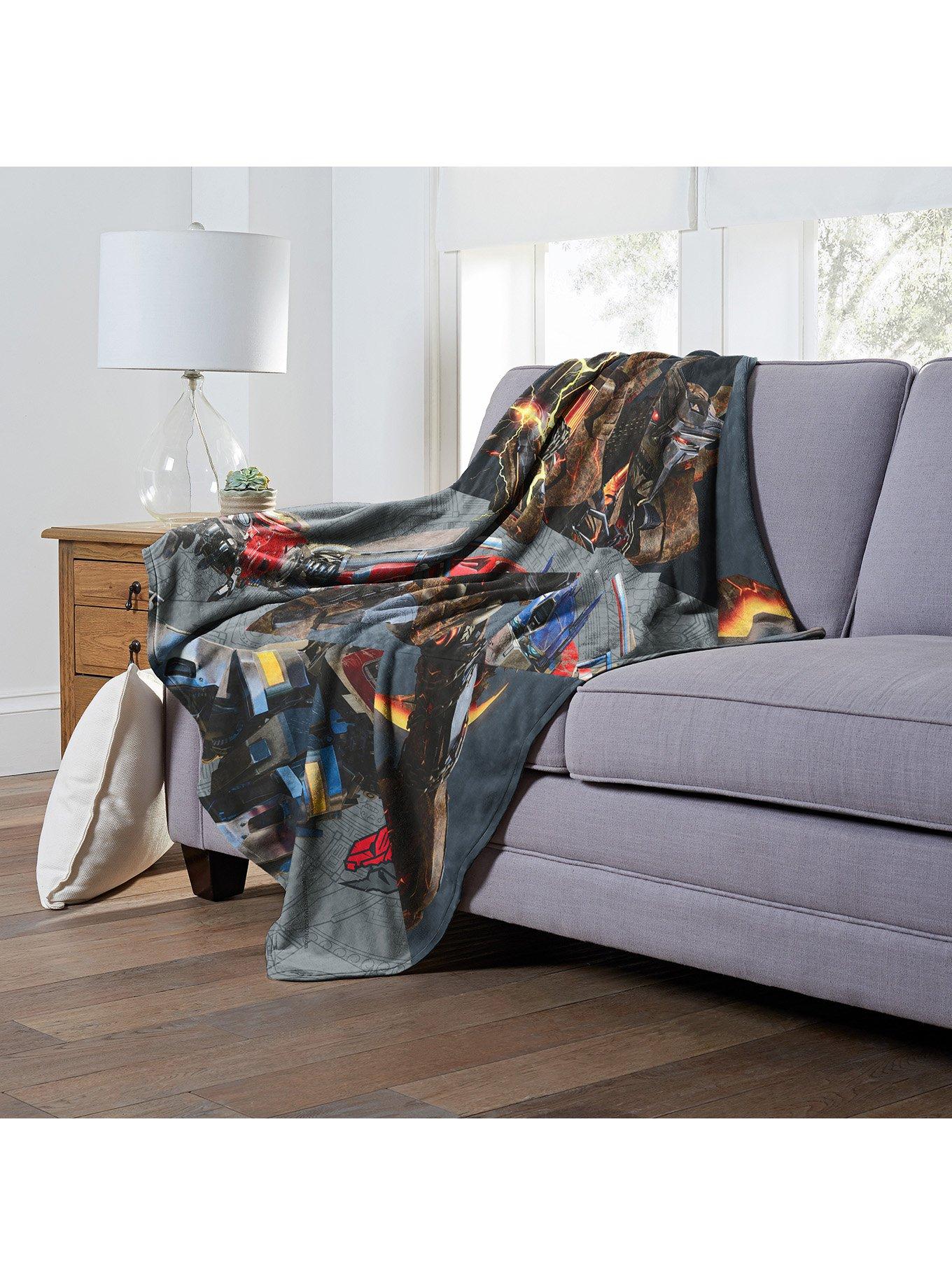 Transformers: Rise Of The Beasts Scourge Versus Optimus Prime Silk Touch Throw, , alternate
