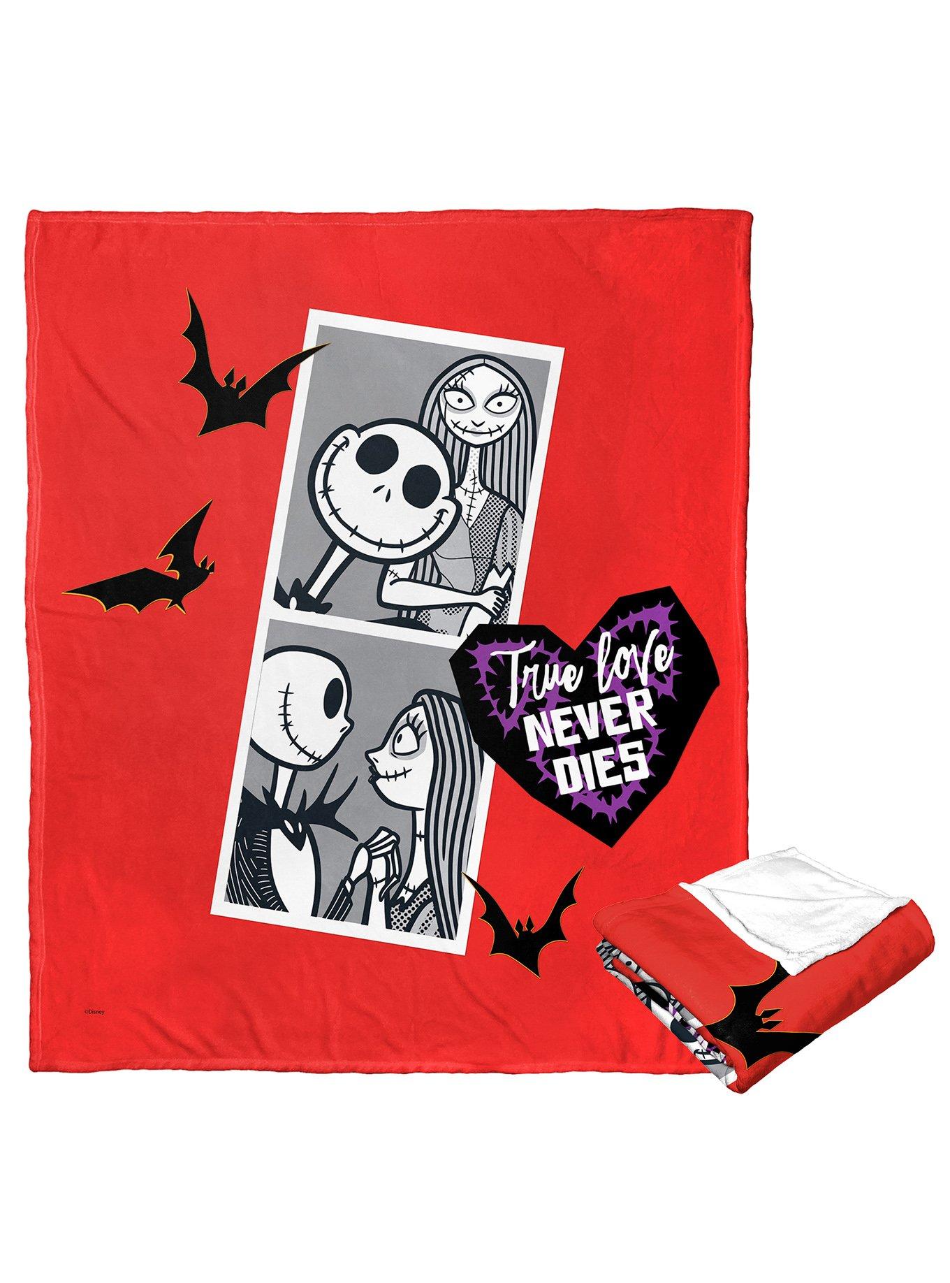 Disney The Nightmare Before Christmas Love Photos Silk Touch Throw, , alternate