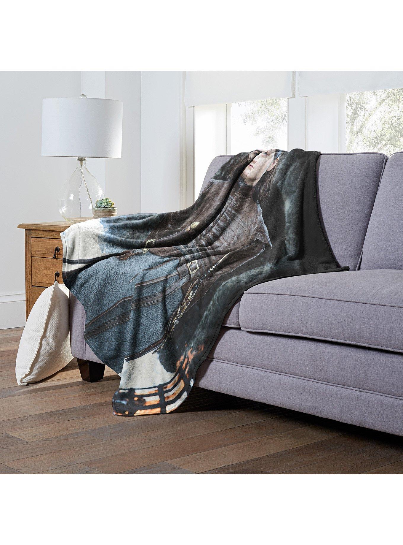 Game Of Thrones Arya Stark Silk Touch Throw Blanket, , alternate